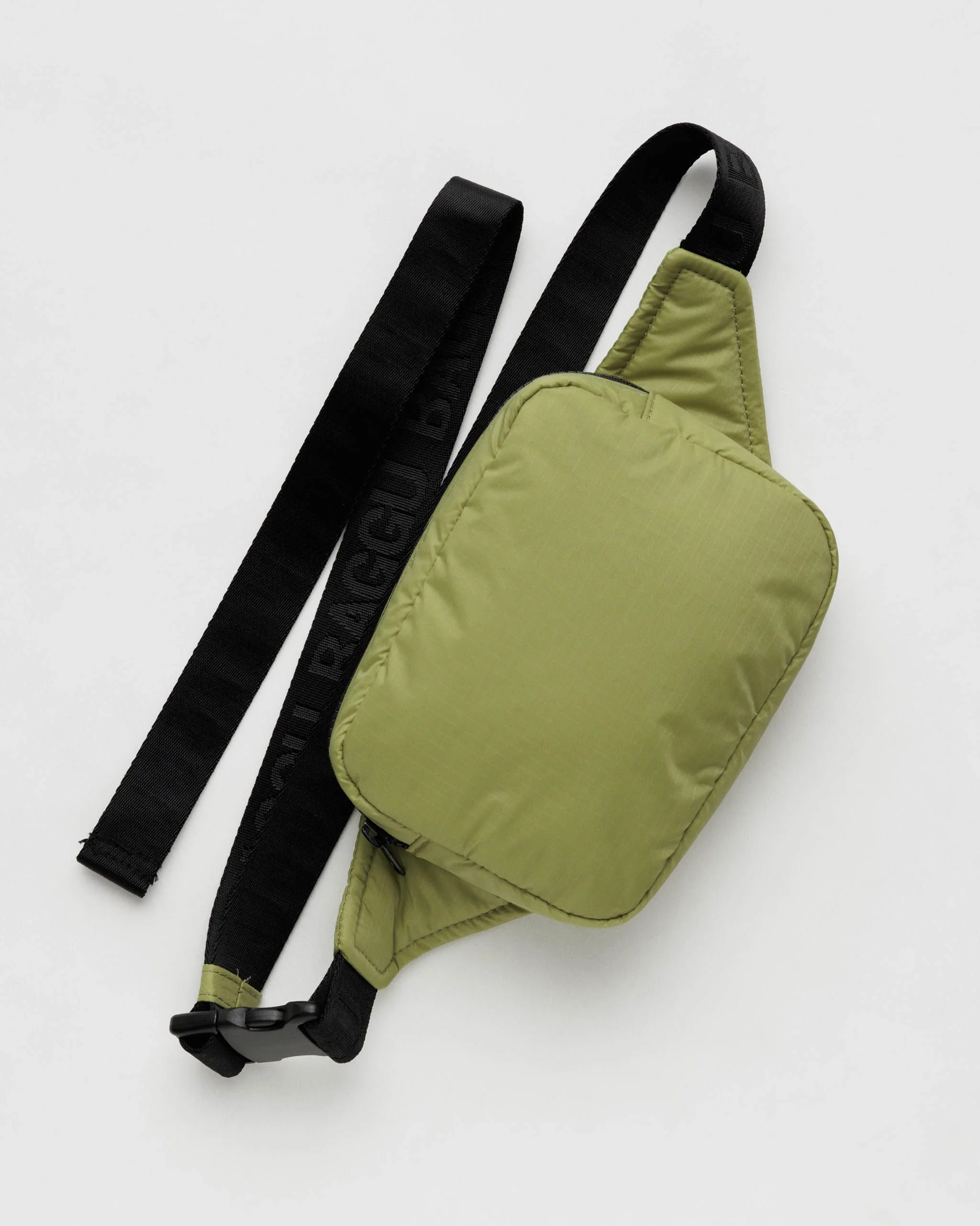 Puffy Fanny Pack : Pistachio - Baggu | BAGGU
