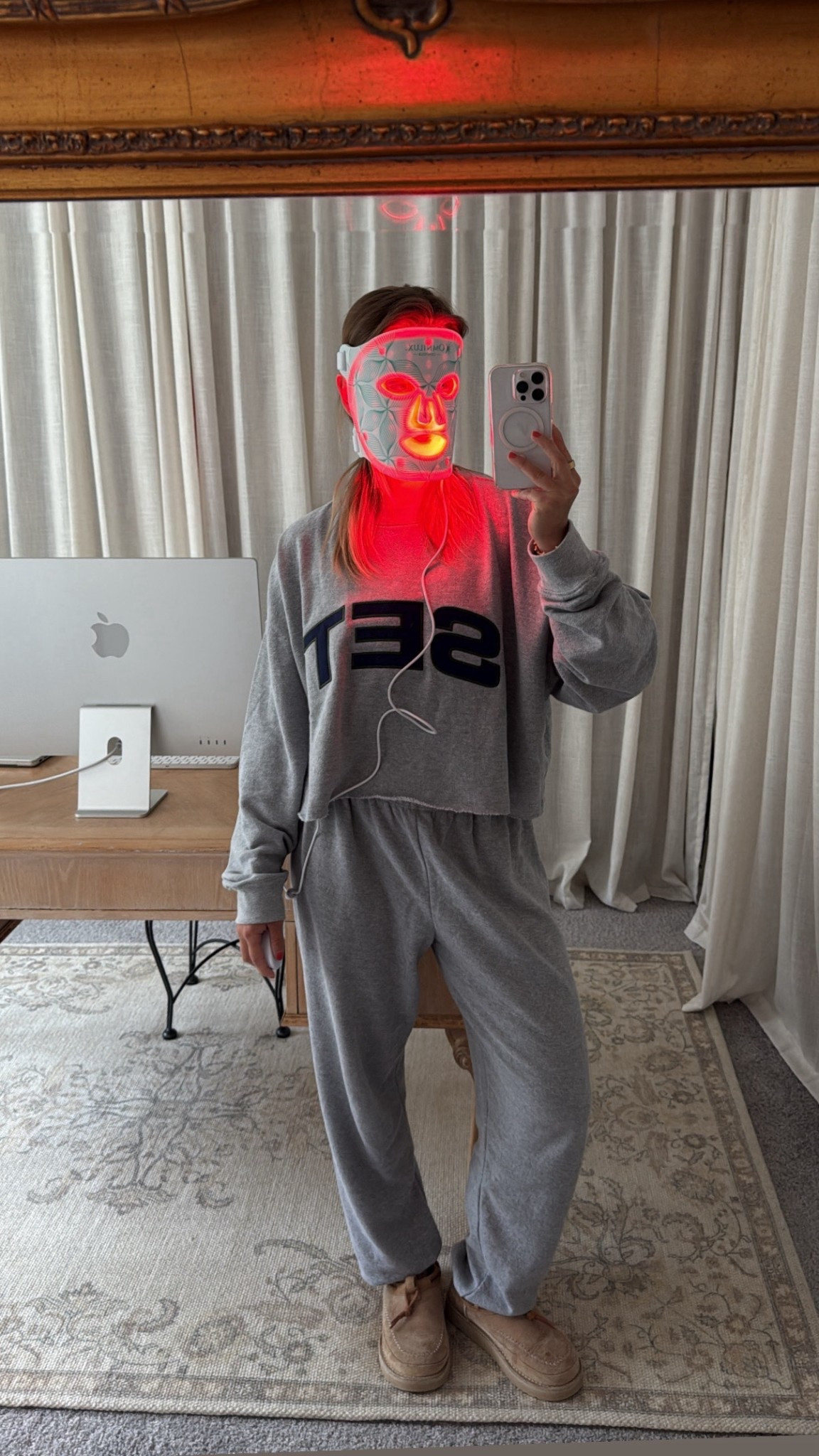 7/9/25 Morning Loungewear + Red Light Mask – OmniLux & Set Active


Easy, cozy morning in my new Set Active loungewear set and using my OmniLux red light mask (gifted) — it’s been perfect for getting light therapy in while I move around the house, answer emails, or make coffee. No need to sit under a lamp, and I’ve already made it part of my daily rhythm. Linking my full outfit and the mask here! (Outfit launches 7/15)
