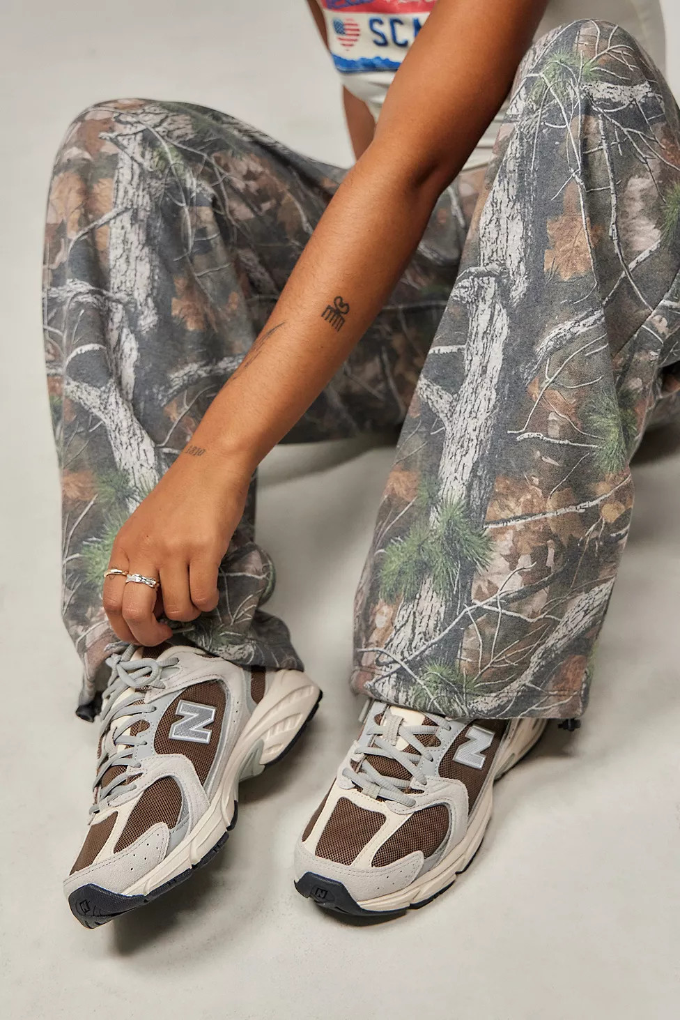 New Balance Chalk 530 Trainers | Urban Outfitters UK