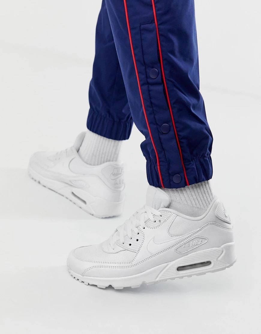 Nike Air Max 90 essential sneakers in white | ASOS (Global)