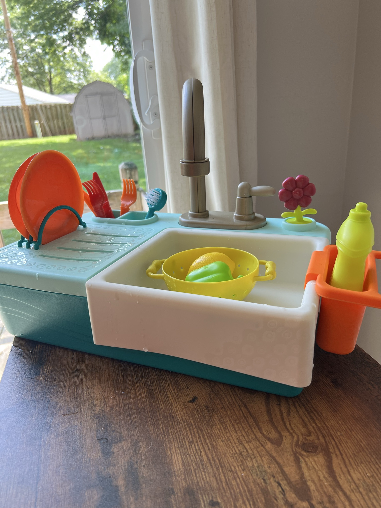 This toy sink is the real deal! The working faucet actually runs water on a loop, giving your toddler all the fun of washing dishes, rinsing toys, and splashing around — without wasting a drop. It’s perfect for building fine motor skills, encouraging pretend play, and keeping them entertained for ages. Water play just got an upgrade! 🚰🫧✨


#ToddlerPlaySink #WaterPlay #RealWaterToy #ToddlerToys #PretendPlayKitchen #ToddlerFun #STEMToys #PlayTimeWin #MontessoriInspired #ToddlerActivities #LearningThroughPlay #PlayroomInspo #KidTestedMomApproved #ToddlerFavorites #PlaySinkMagic

#LTKFamily #LTKKids #LTKFindsUnder50