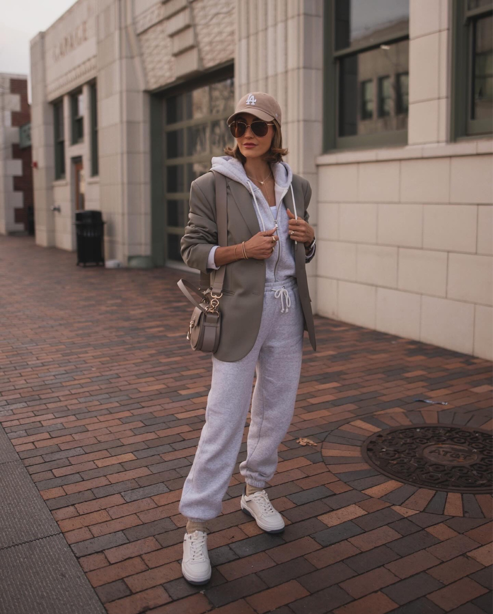 Sweat set XS tts
Blazer fits oversized xs 
Travel outfit 

#LTKshoecrush #LTKtravel #LTKstyletip