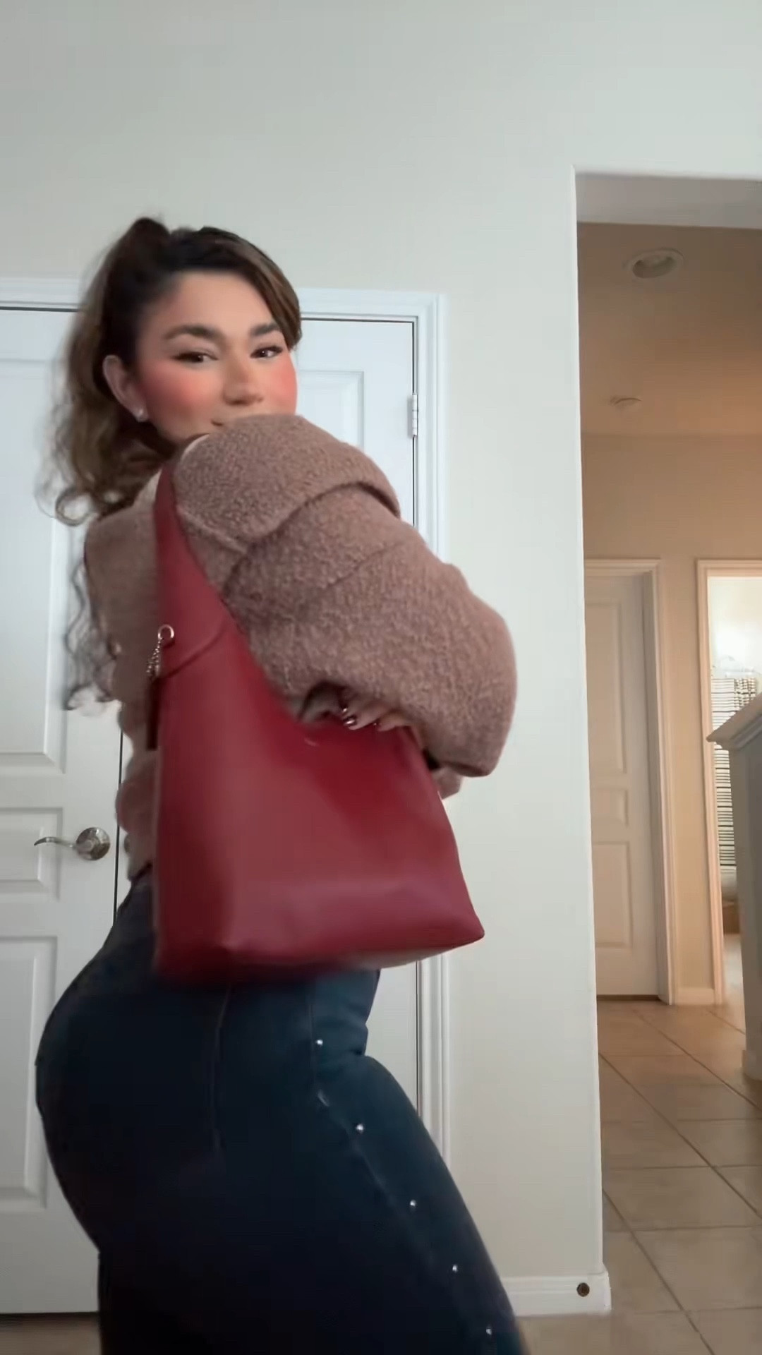 Brooklyn shoulder bag adding the perfect pop of color to match my mood ❤️💫

#LTKSeasonal #LTKItBag #LTKStyleTip