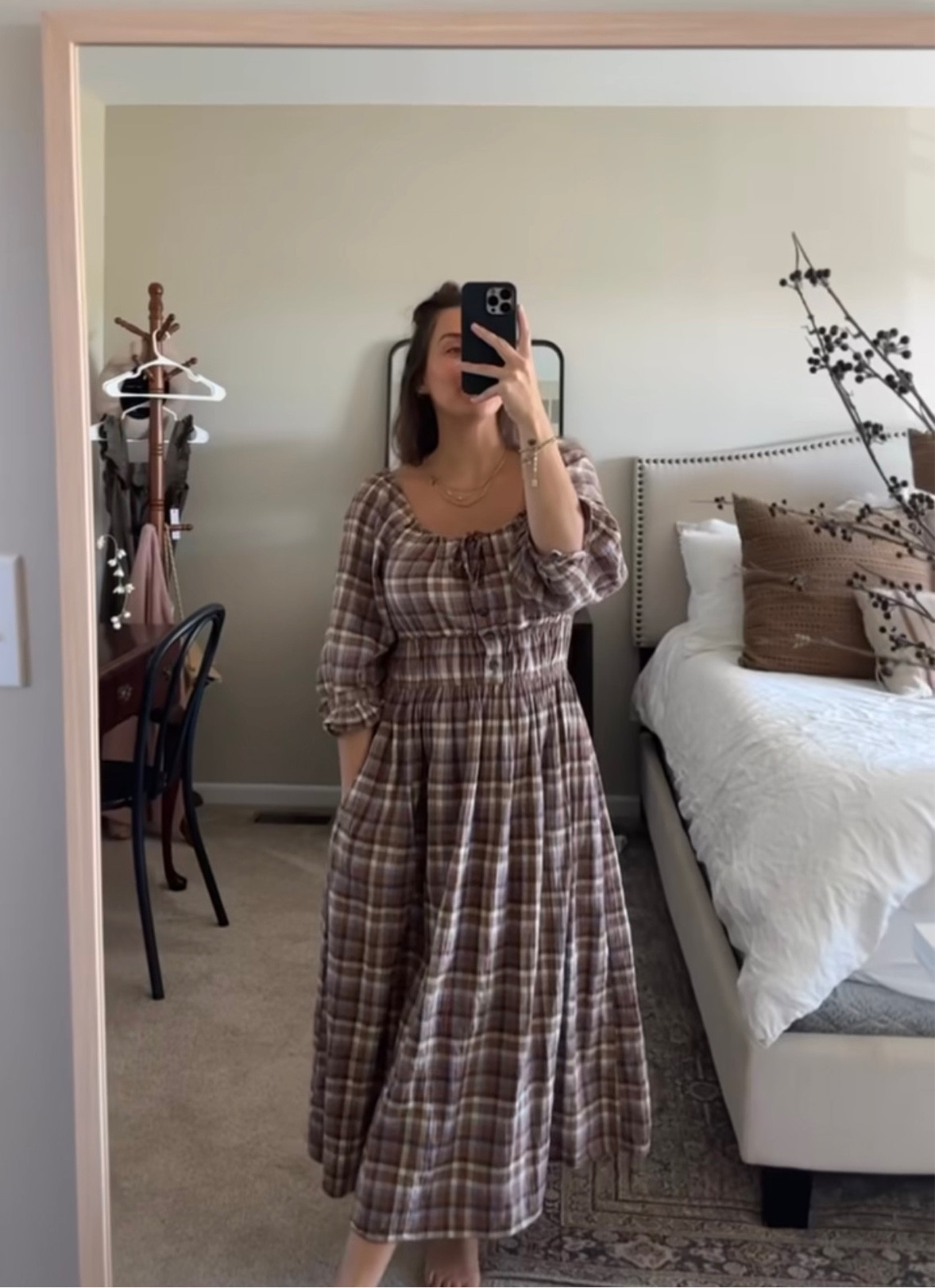 OBSESSED with this dress for fall!😍🍂🤎 I love a loose fit dress that makes me feel comfortable and confident postpartum.🤍 

Fall dress. Madewell. Fall fashion. 


#LTKSeasonal #LTKstyletip #LTKxMadewell