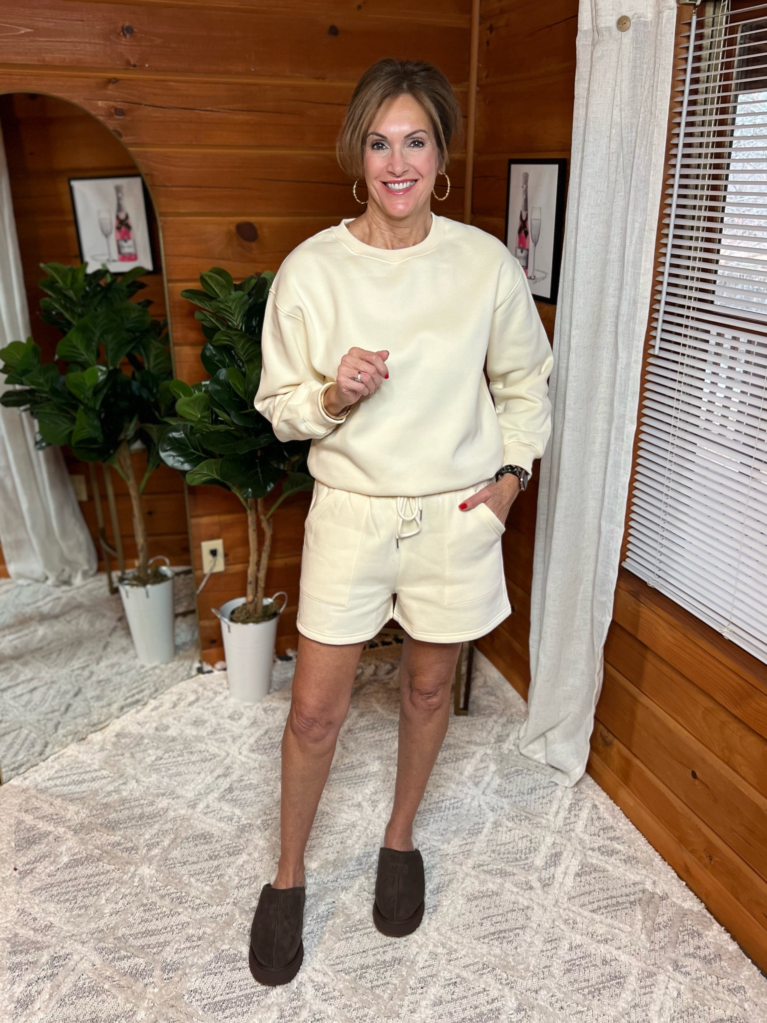 2 Piece Set 
Available in 15 colors 

Sweatshirt & Shorts - M

Loungewear 

#LTKstyletip #LTKfindsunder50 #LTKover40