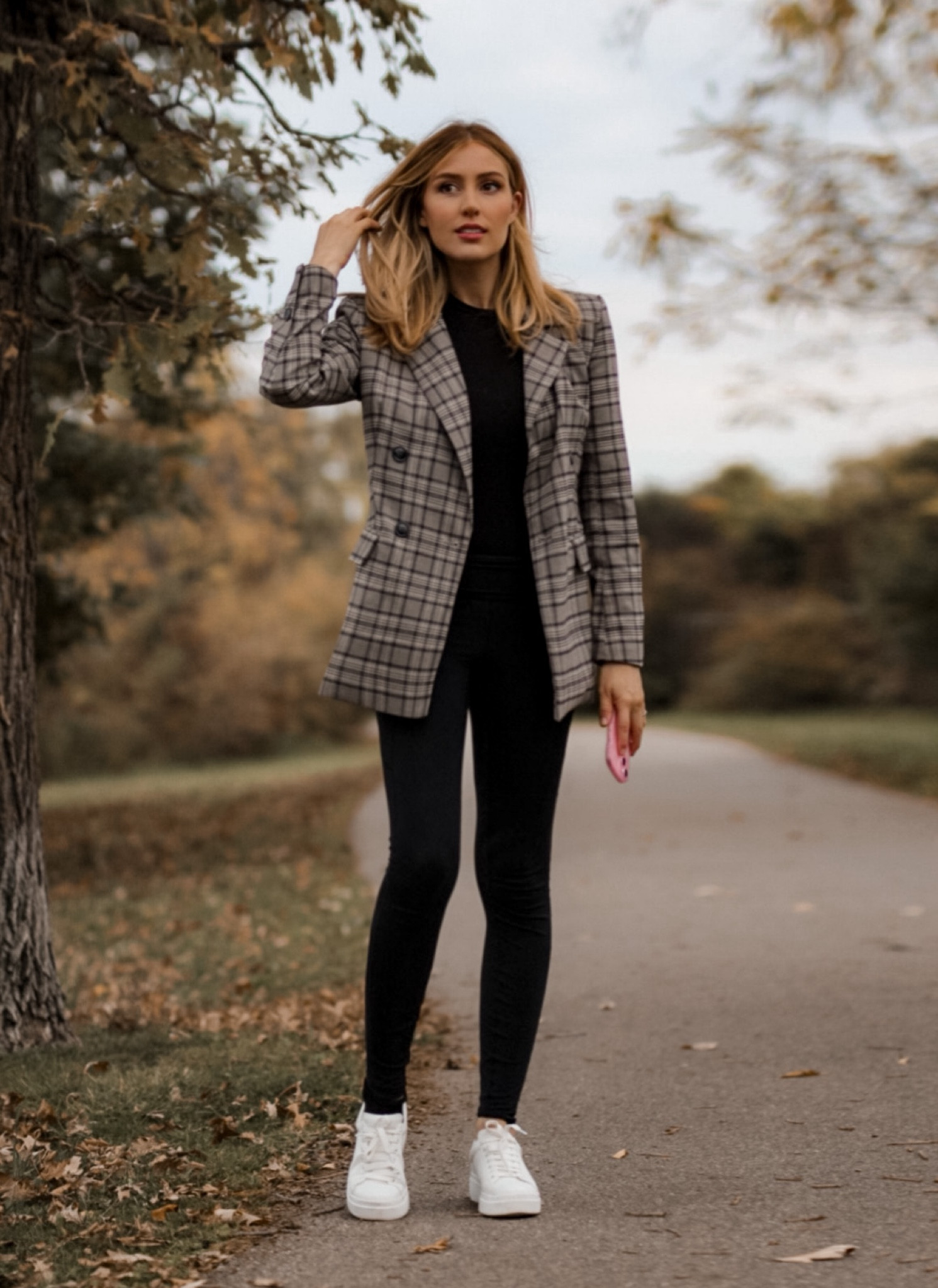 Casual fall outfit 

#LTKHoliday #LTKHalloween #LTKSeasonal