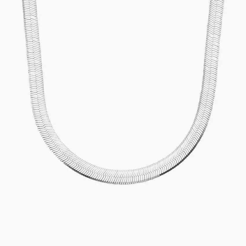 Dezi 16 in. Herringbone Necklace (4.6mm) in Silver | Brilliant Earth