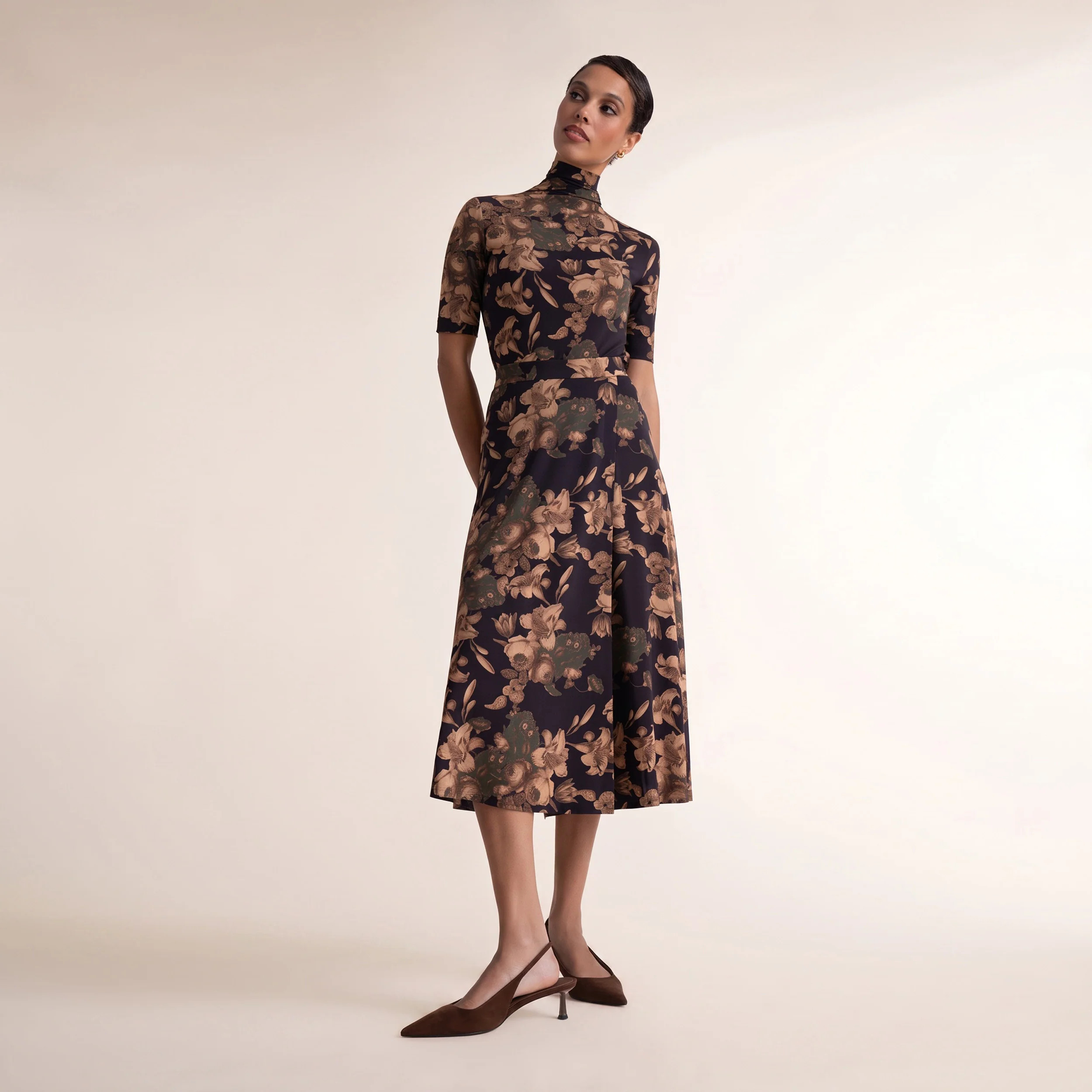 Ara Midi Skirt - Light Printed Jersey :: Gilded Garden | MM LaFleur