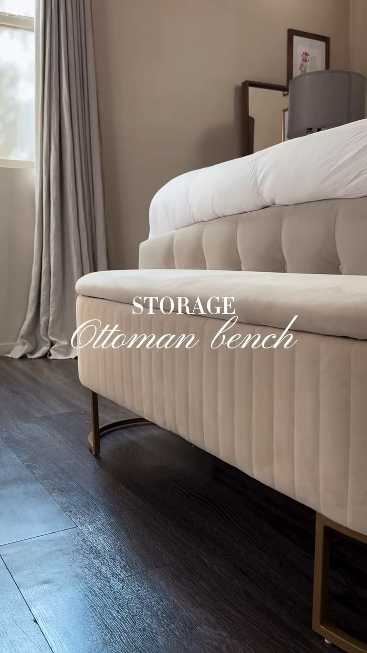 The perfect new addition to my bedroom ✨
This ottoman velvet bench WITH Storage is everything I needed! It’s also so gorgeous! 😍
.
.
.
.
.
.
.
.
.
.
#bedroomgoals #bench #ottoman #bench #bedroominspo #romanticizeyourlife #homedecorating #disenodeinteriores #cozyhomedecor #cozyhomevibes #velvet #bedroommakeover #amazonhome