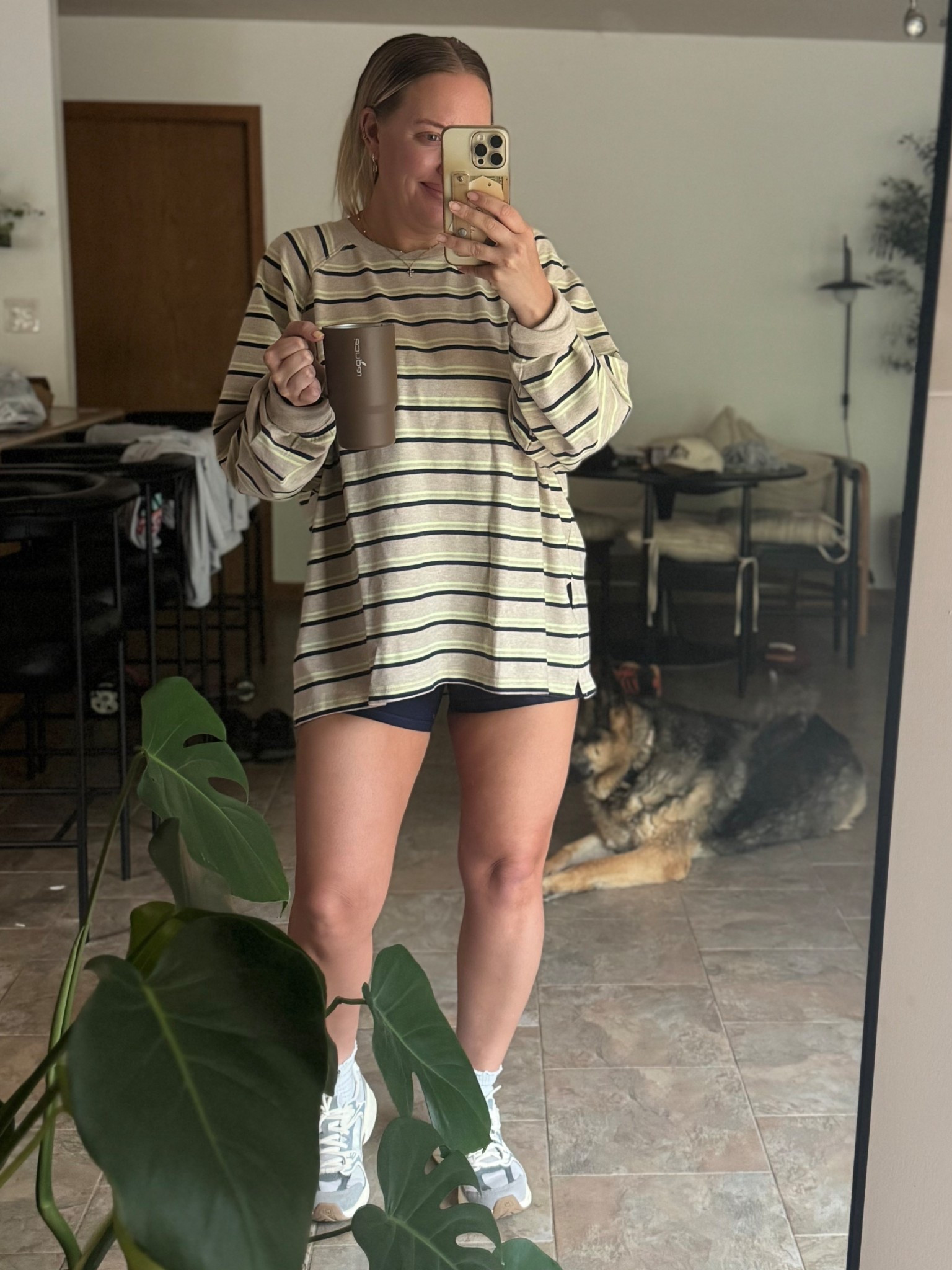 Monday casual ☀️

#LTKMidsize #LTKSaleAlert #LTKmomlife