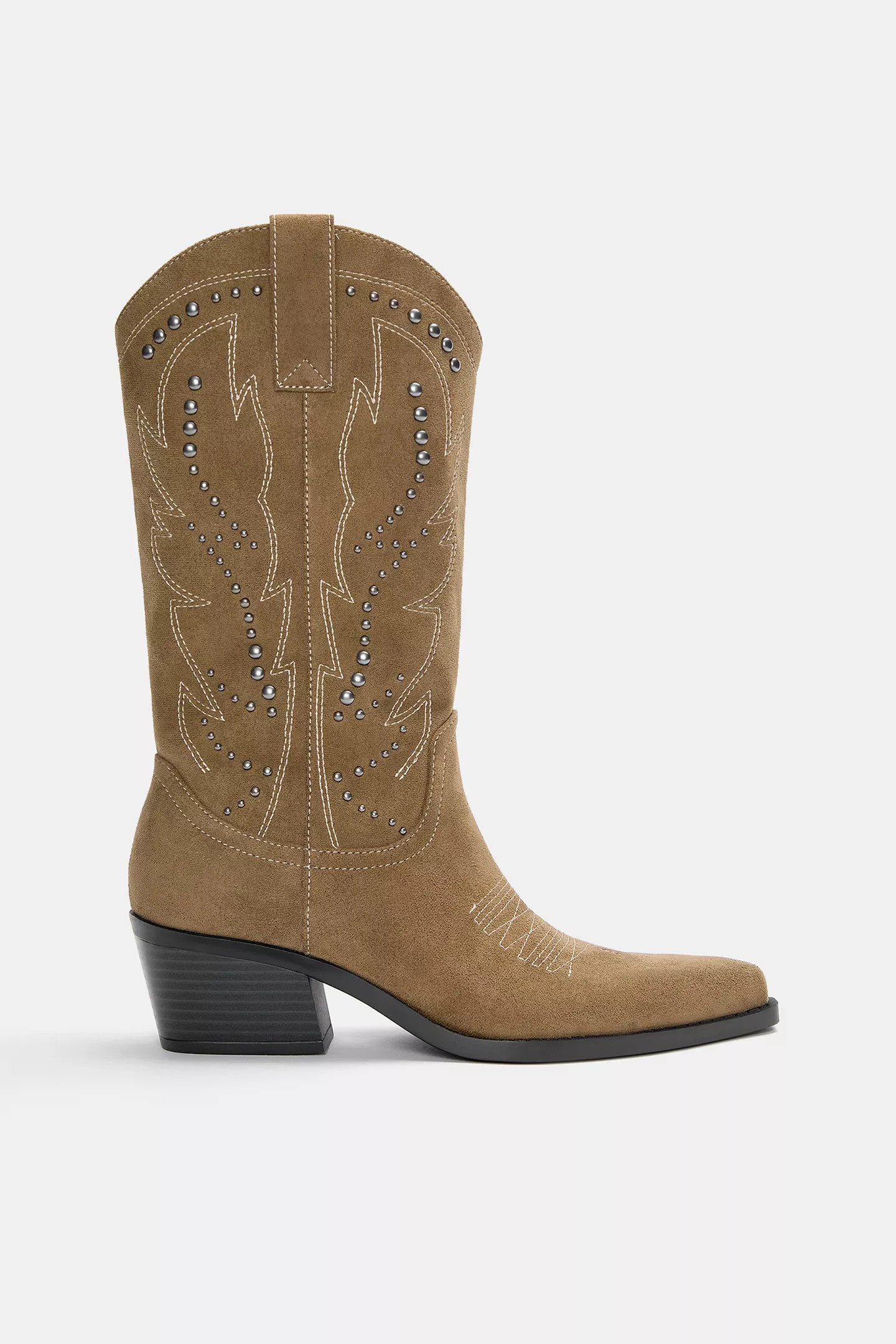 Studded cowboy boots | PULL and BEAR UK
