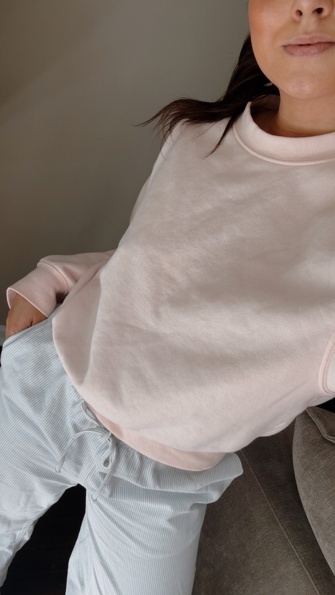 Comfy Sunday fit🤍



#LTKStyleTip #LTKFindsUnder50