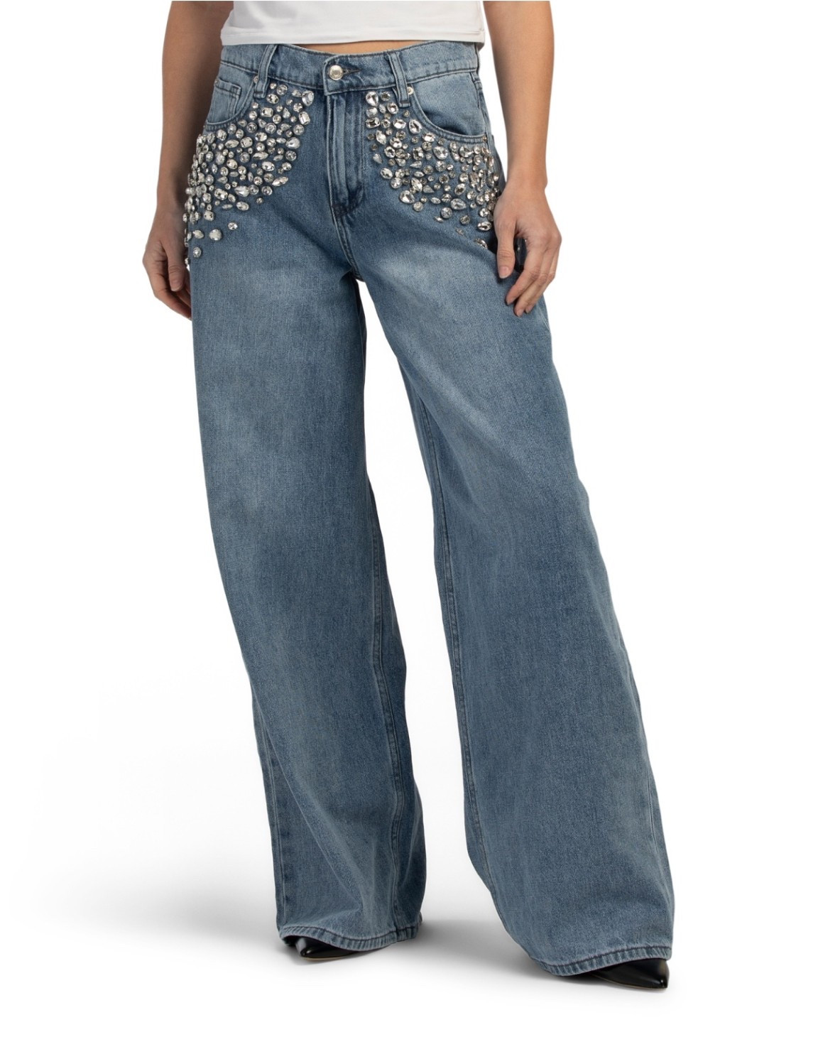 Rhinestone jeans 💎

#LTKSaleAlert