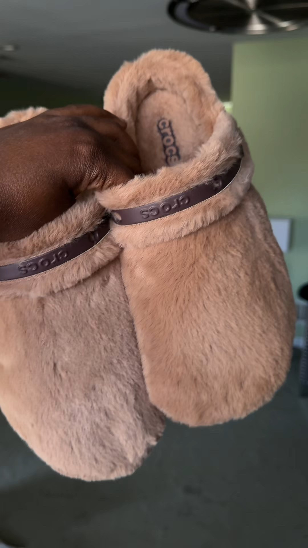 These are like the Cozy Lux slippers… but OUTSIDE-APPROVED 👏🏾
Go ahead and put your other Crocs in storage, because THESE are the moment 😍
✨ The Unfurgettable Crocs are warm, comfy, and cute, and yes, even with errands
Grab them now before they sell out!

#CrocsStyle #LTKFallFinds #CozyVibesOnly #UnfurgettableCrocs #LTKUnder50

#LTKGiftGuide #LTKFindsUnder100 #LTKHoliday
