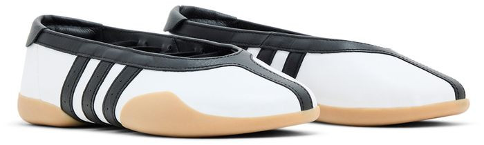 Wmns Taekwondo Mei Ballet 'White Black Gum' | GOAT