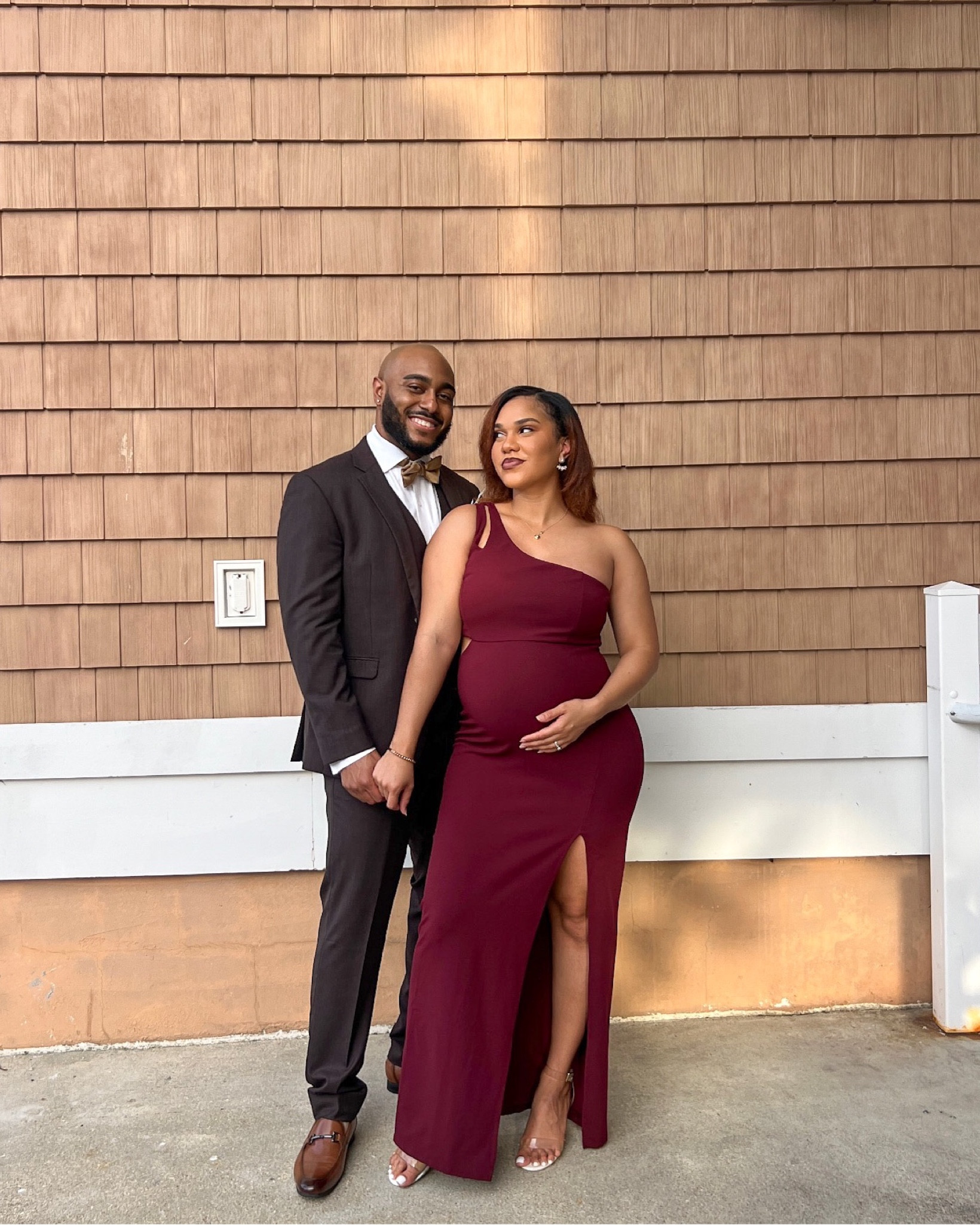 Pregnancy friendly wedding guest dress for the WIN! I love how comfy and CUTE this dress is. I’m wearing a large, but could’ve sized down. Very roomy!✨

#LTKwedding #LTKbump #LTKfindsunder100