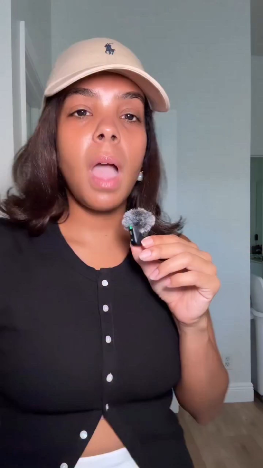 Smells like vacation in a stick 🏝️✨

The @theouai St. Barts Deodorant has officially become part of my everyday routine. It keeps me fresh all day, even through Florida heat, and the scent makes me feel like I’m on island time. 🍹

Aluminum-free, residue-free, and seriously addictive.

#OUAIpartner #StBartsVibes #OUAIcommunity #CleanBeauty #DeodorantThatWorks @influenster @theOUAI #complimentary #theOUAI #OUAI #OUAIDeodorant