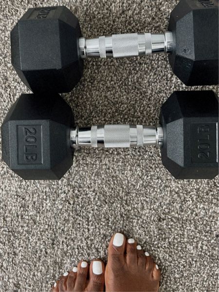 Love these weights so much! 🖤

#LTKfit #LTKunder100 #LTKSeasonal
