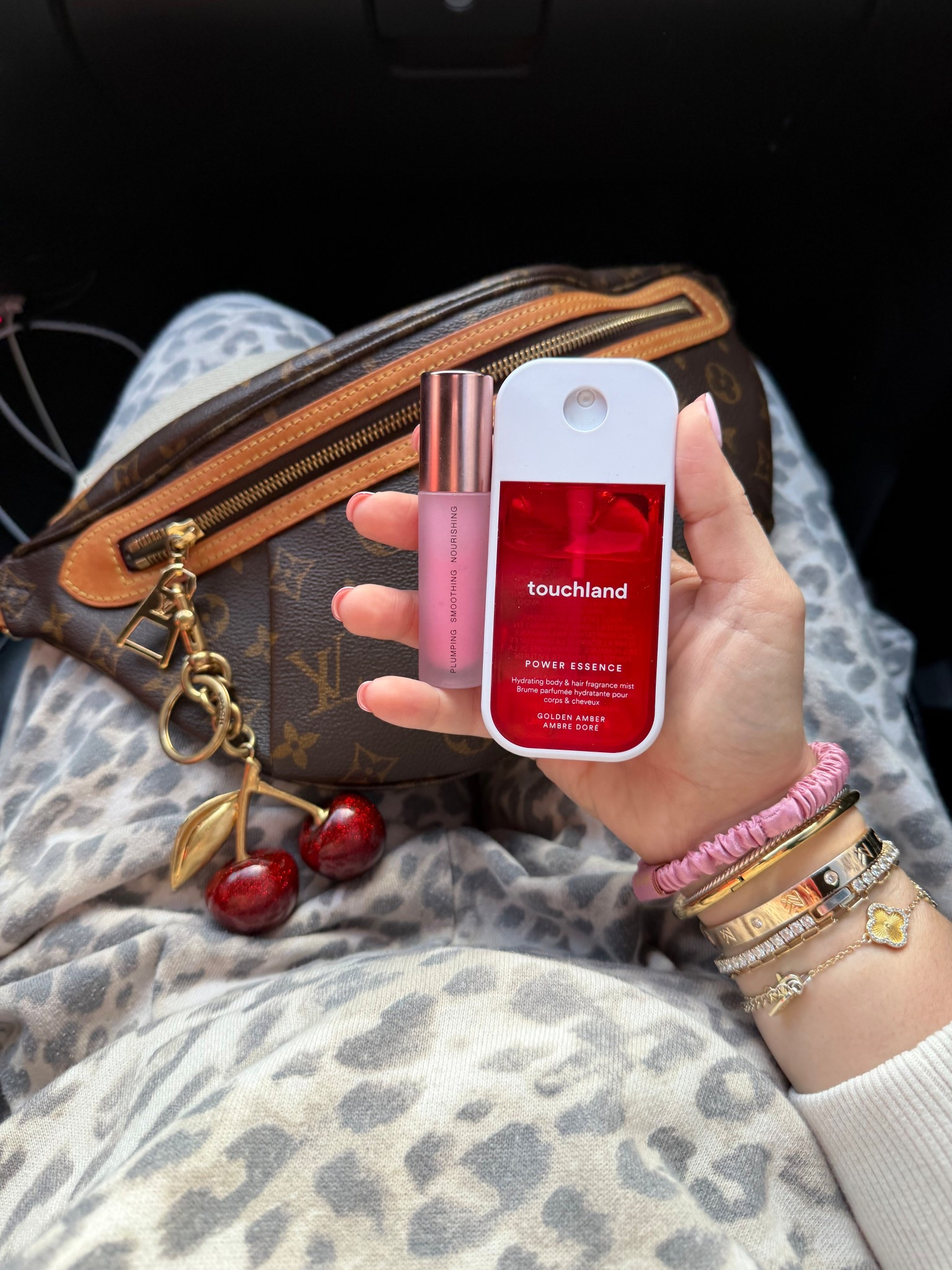 Hair and body mist!
OOTD xs
Bag charm 