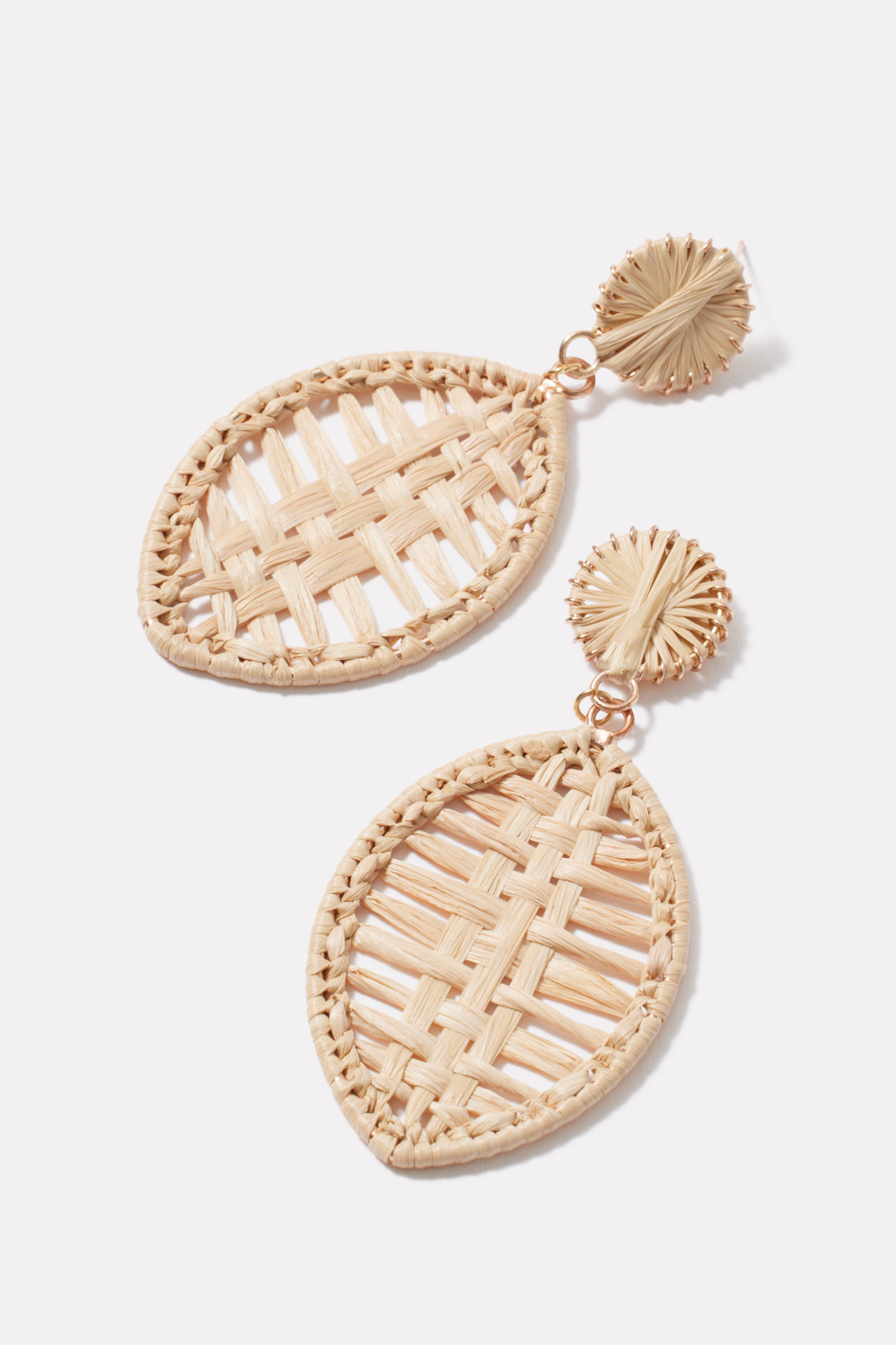 EVEREVE Stella Raffia Earrings | EVEREVE | Evereve