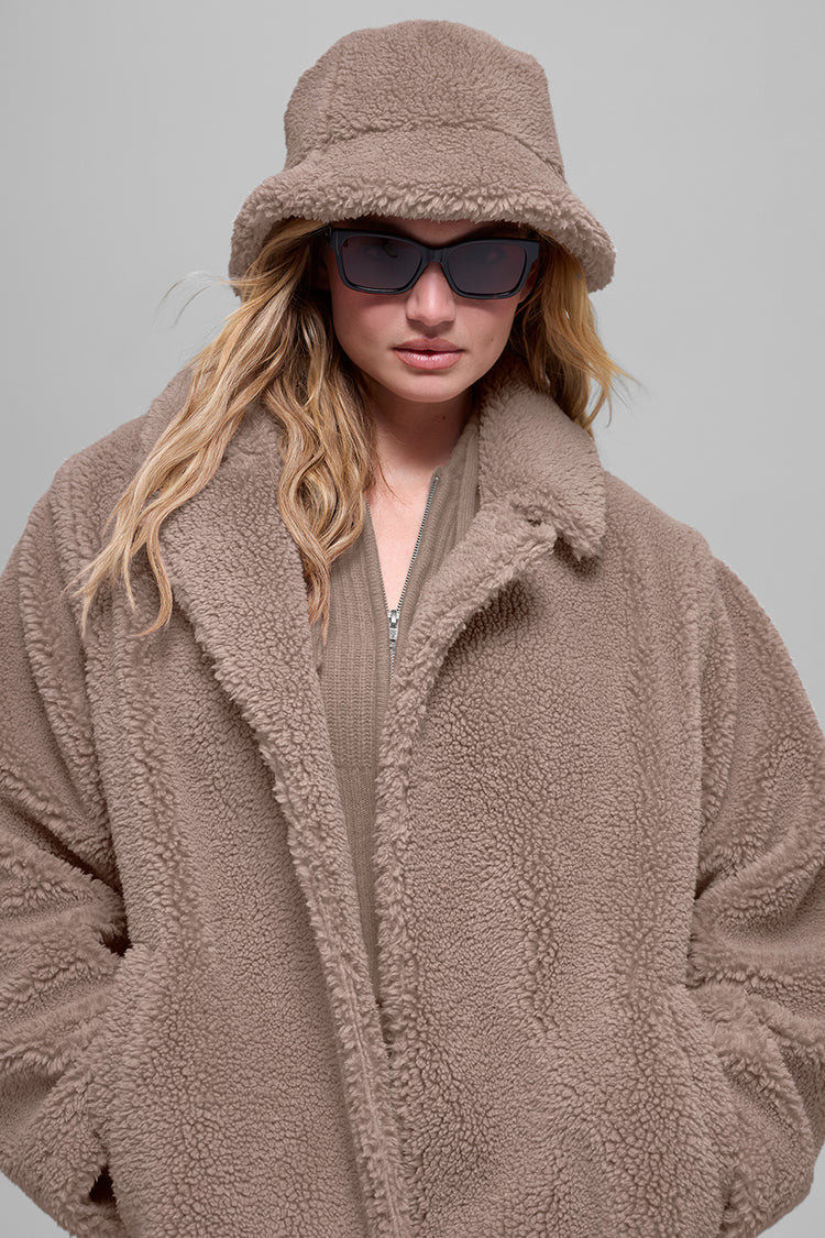 Oversized Sherpa Trench - Chai Latte | Alo Yoga (US)