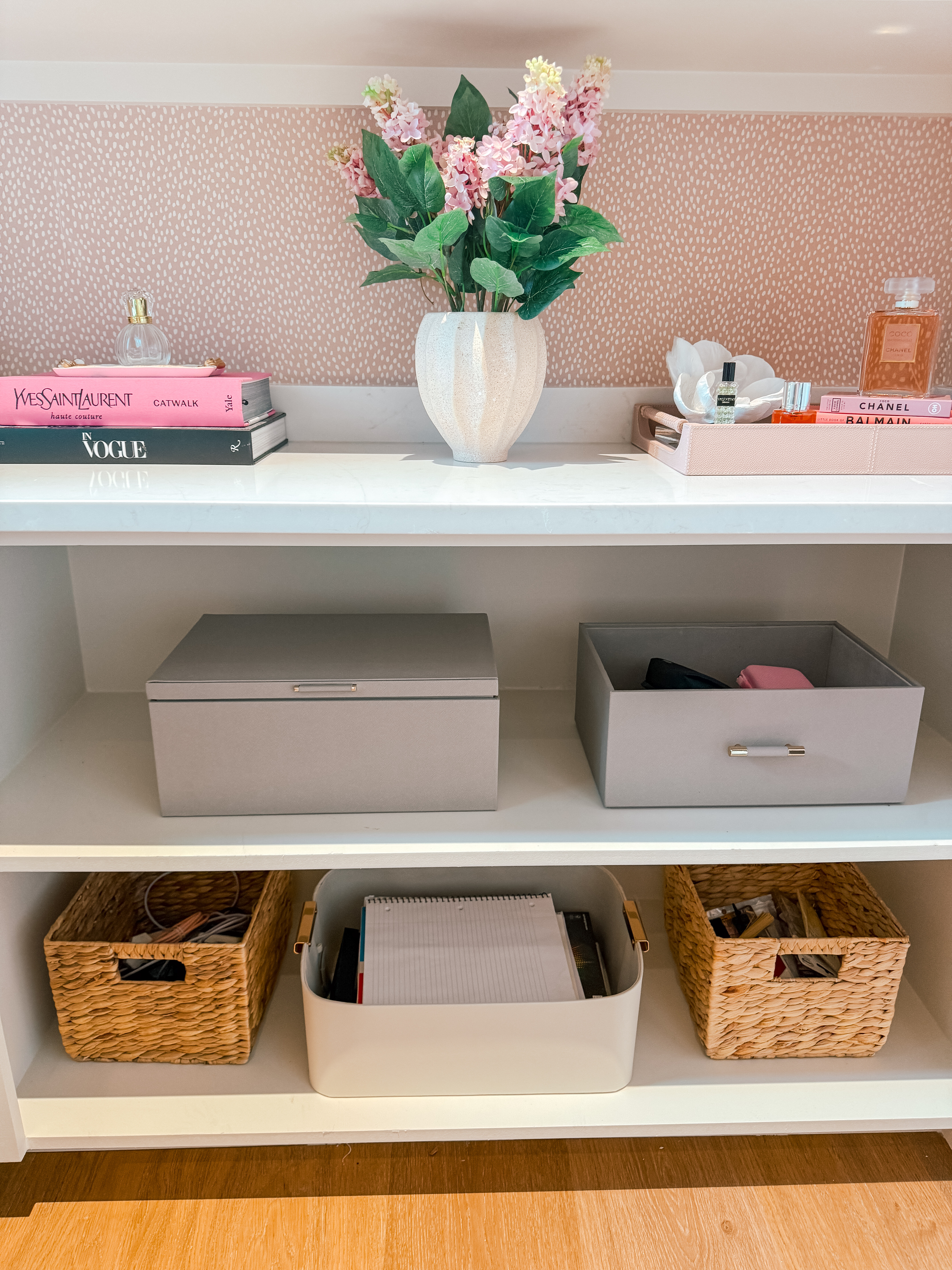 Sharing some of the things that make organizing so much easier. #organizing #offfice

 

#LTKStyleTip #LTKHome #LTKFindsUnder50
