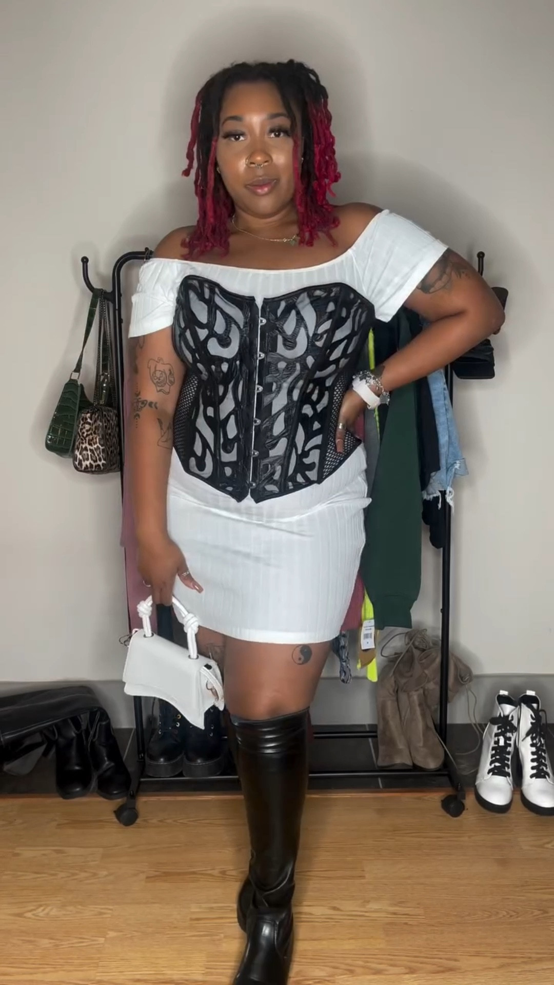 If I’m making content, I’m showing out—no chill 🥶❄️

#ootd #fall #chill #fallfashion #fashionista #fashionista