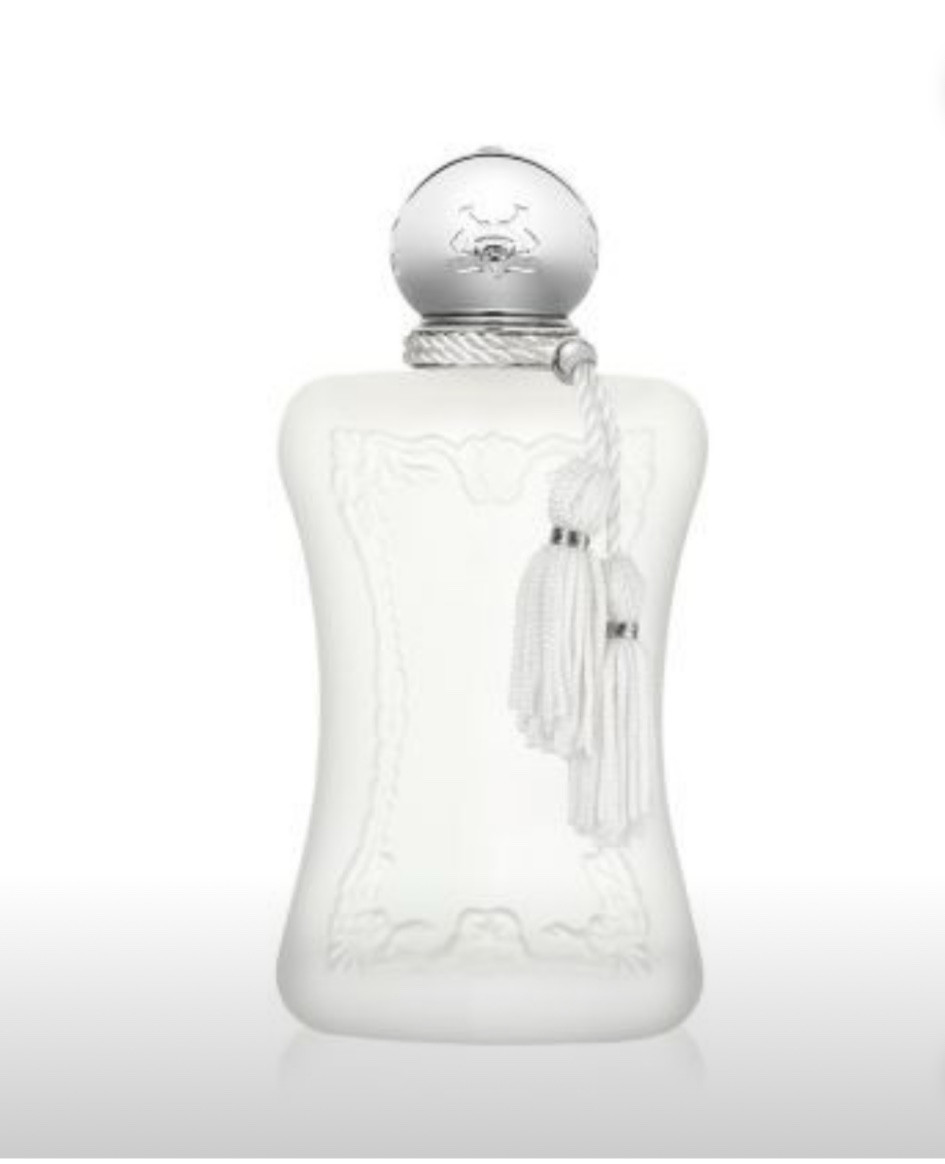 Clean girl aesthetics perfumes, to refresh reflect renew and reset for the new 2025. 
clean perfumes / fresh perfumes / niche perfumes / gift idea for women / gift guide for her / Christmas present / quality perfumes / women fragrances / wedding scents / wedding perfumes / special occasions fragrances/ everyday clean perfumes 

#LTKGiftGuide #LTKHoliday #LTKBeauty