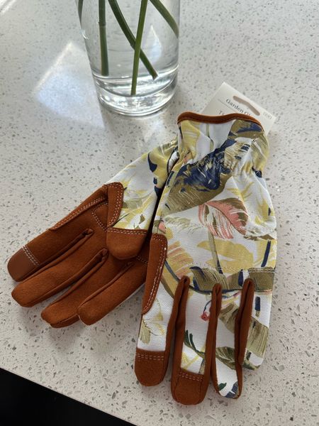 New gardening gloves 👩🏼‍🌾🌷

#LTKSeasonal #LTKFamily #LTKHome