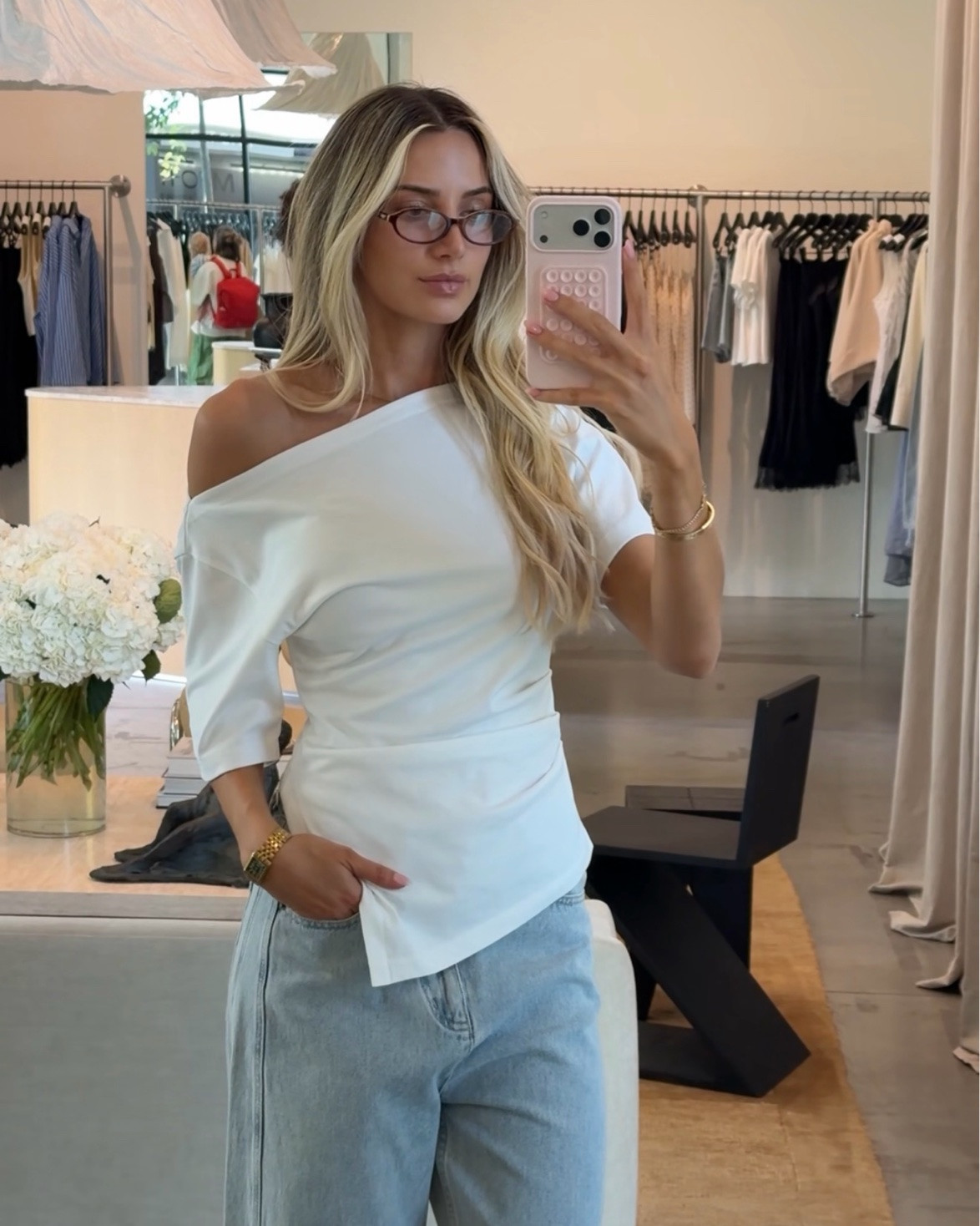 off the shoulder moment 🫶🏻 #dissh