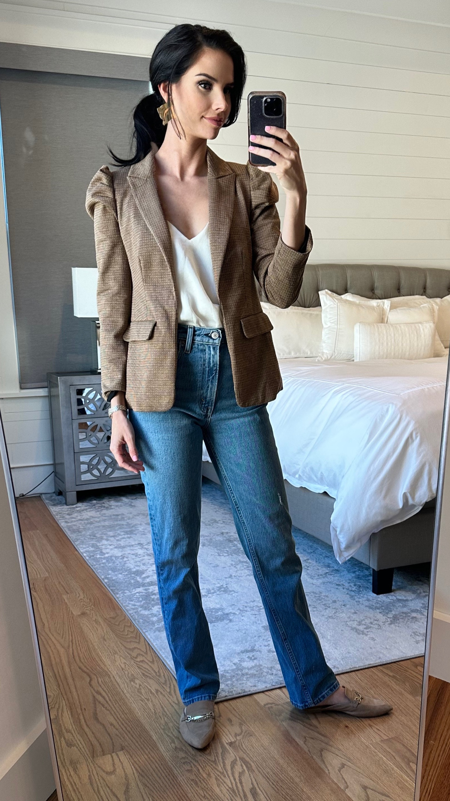 Casual fall transitional outfit. Puffed sleeve blazer with Abercrombie ultra high rise 90s straight jeans. I’m wearing 26 long medium shade in the jeans. Also wearing my favorite gold earrings from an Amazon set I got for under $20.