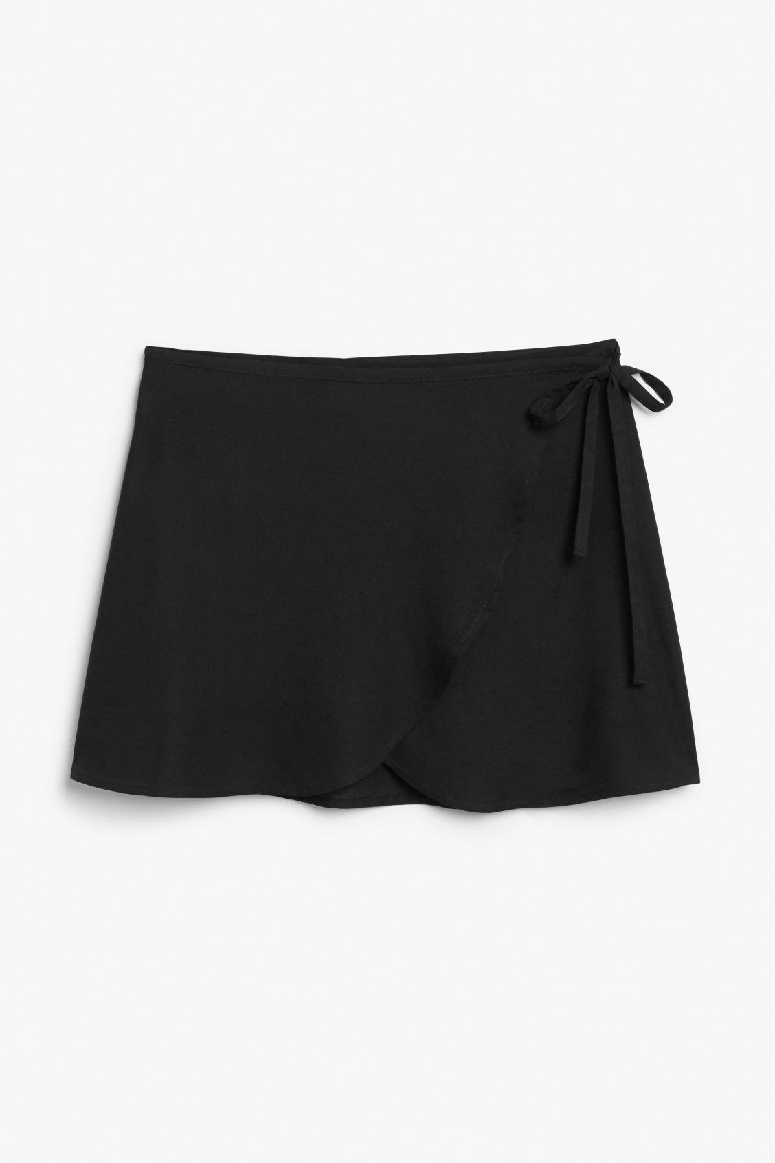 Short cotton sarong - Black | Monki