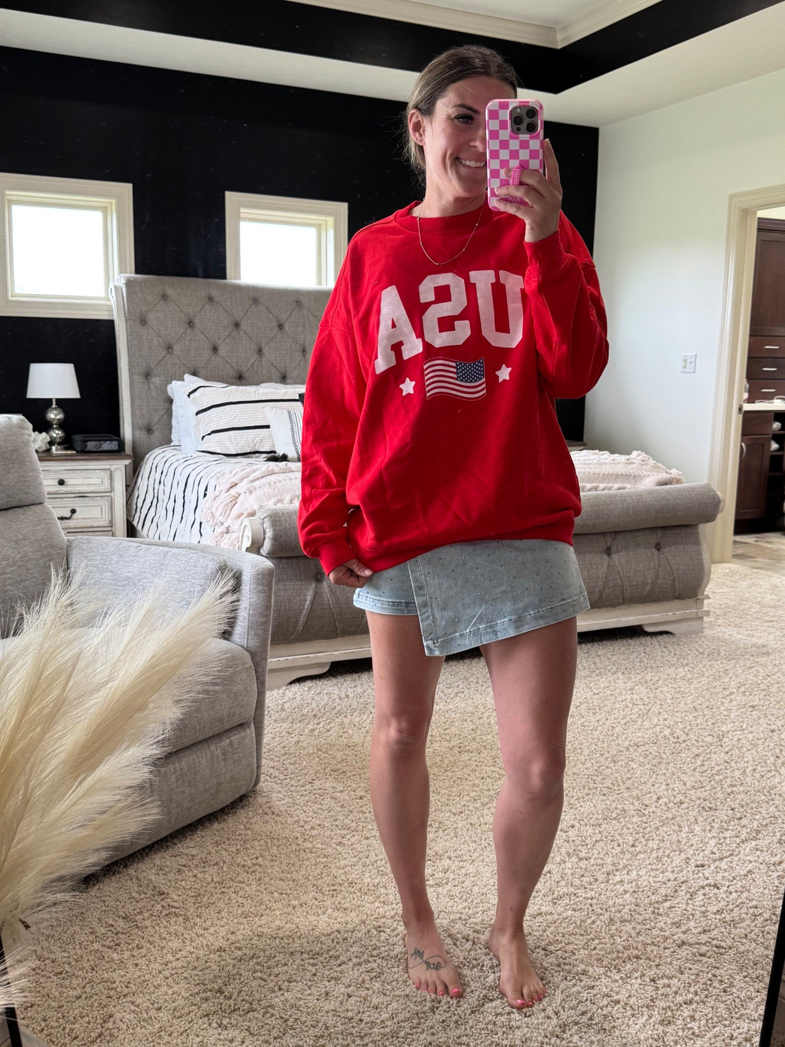 Most comfy oversized crew❤️🤍💙🇺🇸

#LTKMidsize #LTKStyleTip #LTKFindsUnder50