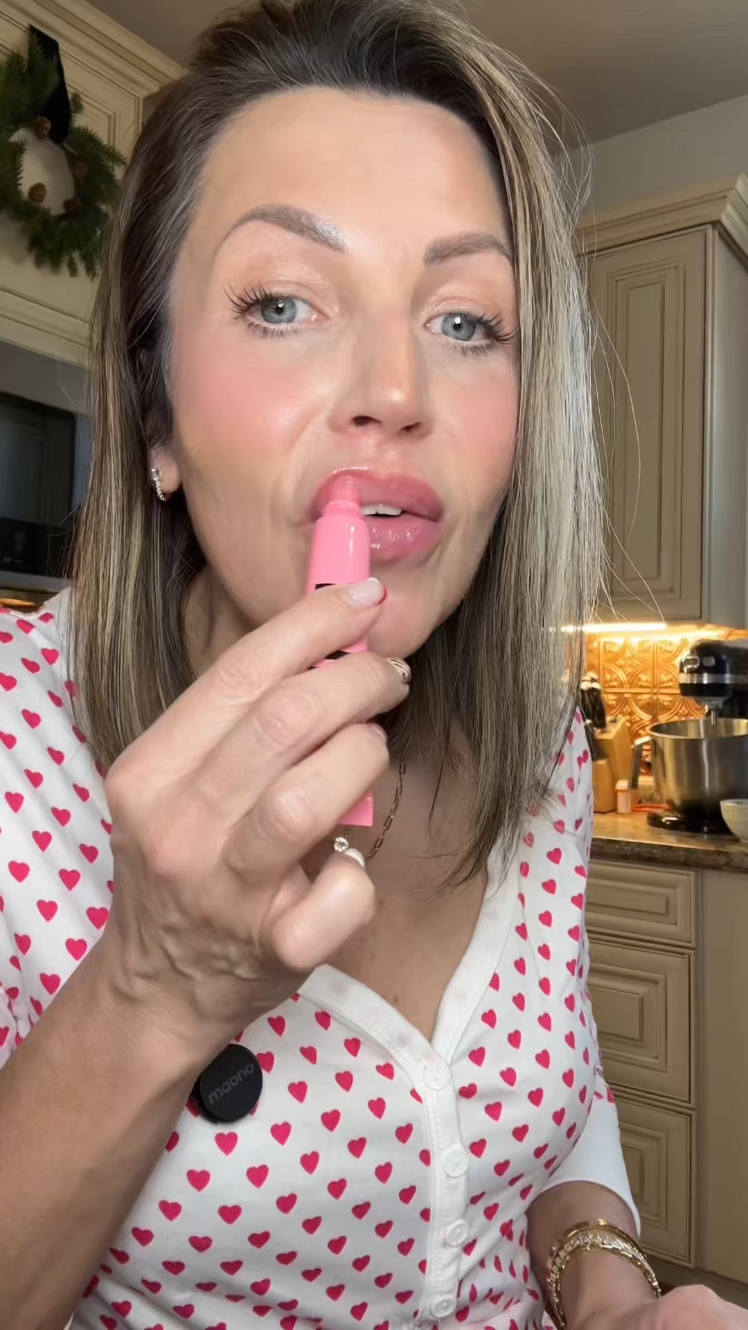 Kulfi Lip Snack Gloss is buttery soft, high-shine & packed with nourishing ingredients 💄 A gloss that feels as good as it looks! #GlossyLipTrend #CleanBeautyFavs

#LTKOver40 #LTKBeauty