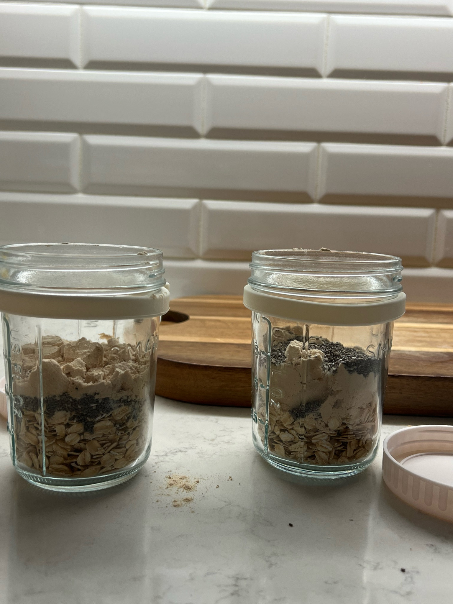 Overnight oats, healthy, breakfast, easy breakfast, mason jars, jars with lids, oats on the go 

#LTKfindsunder50 #LTKhome