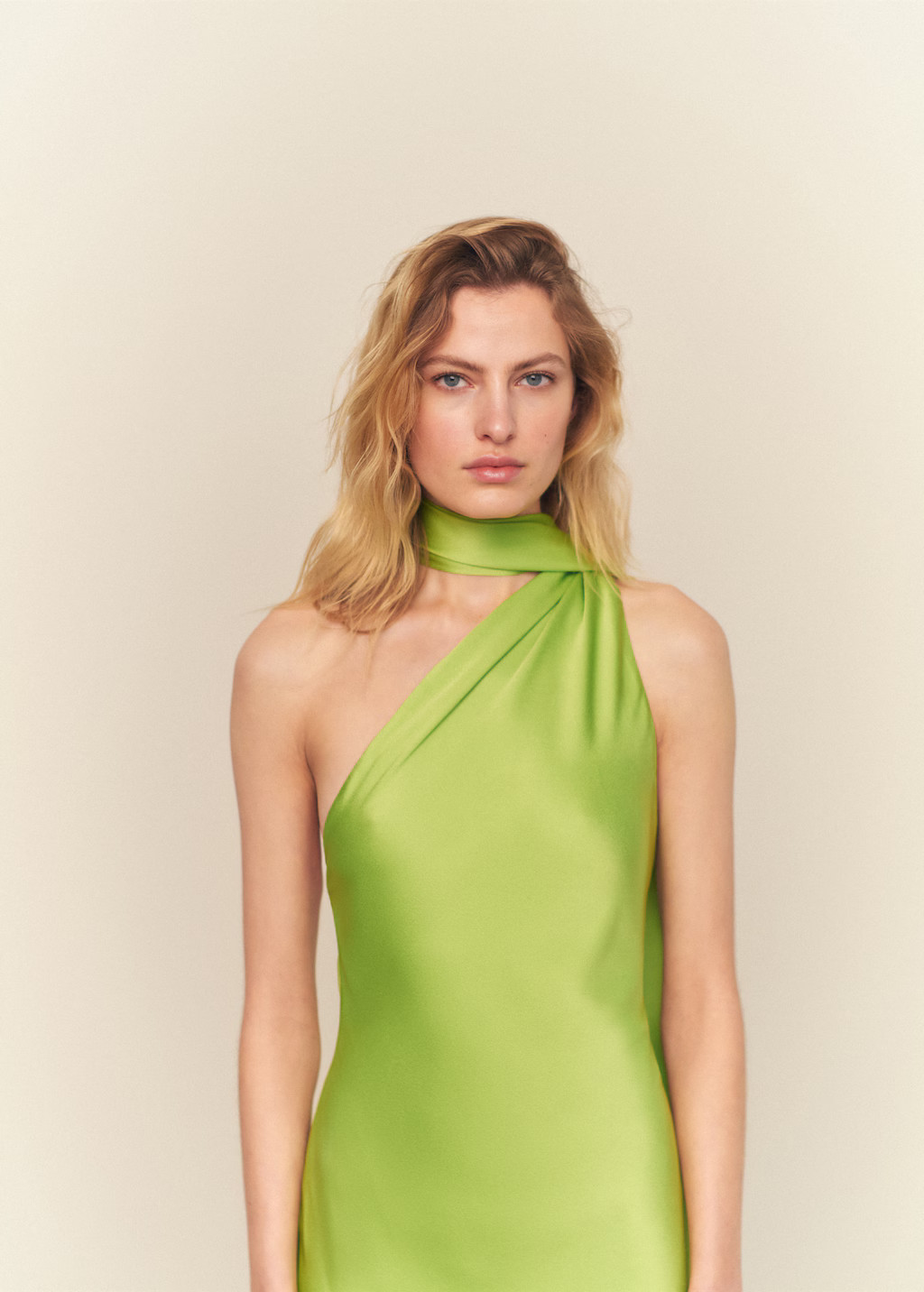 Asymmetrical neck dress with bow - Women | MANGO United Kingdom | MANGO (UK)