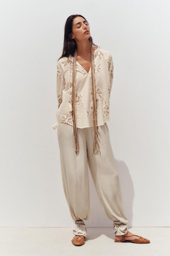 TEXTURED EMBROIDERED BLOUSE | Zara US
