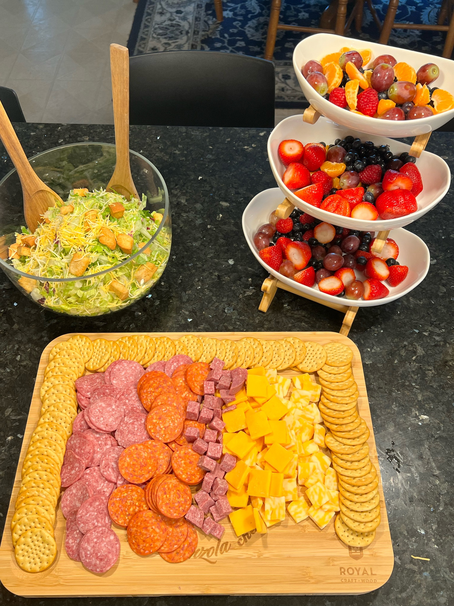 Some of my favorite serving dishes for hosting 🥂




#LTKHome #LTKMothersDay