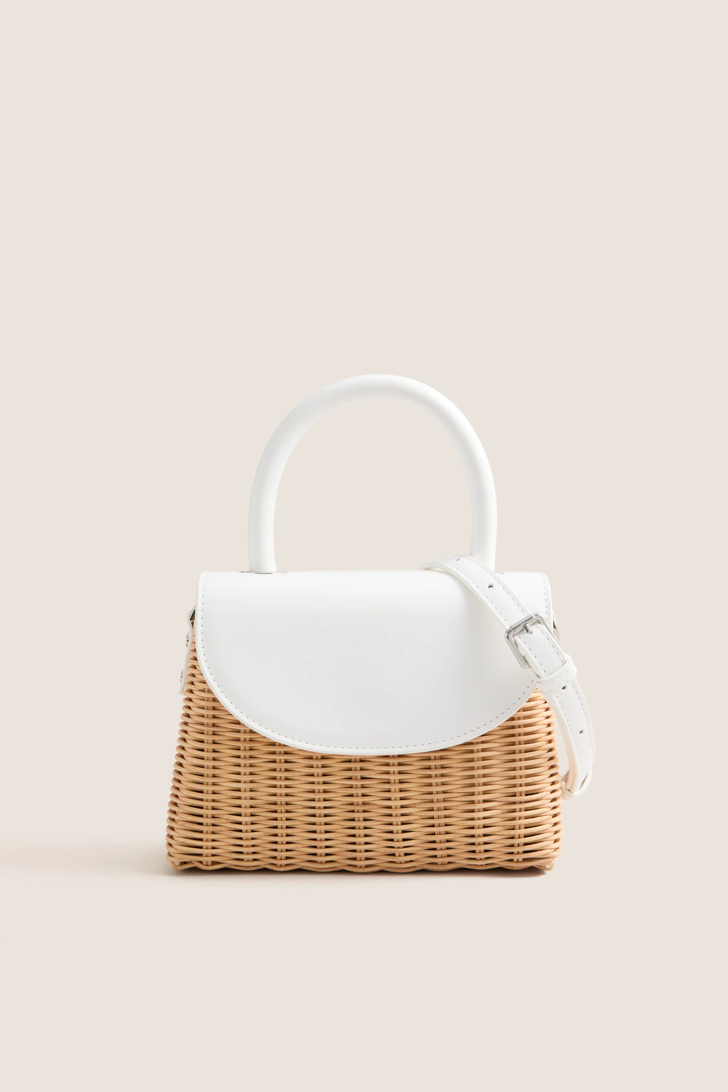 White Elle Wicker Top Handle | Tuckernuck (US)