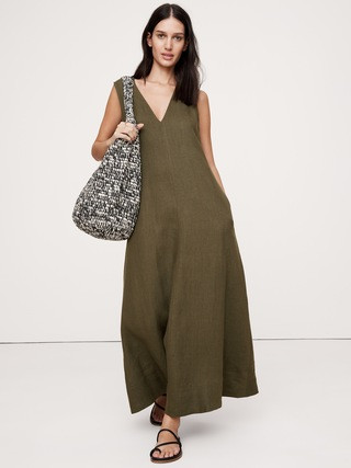 Linen V-Neck Maxi Dress | Banana Republic (US)