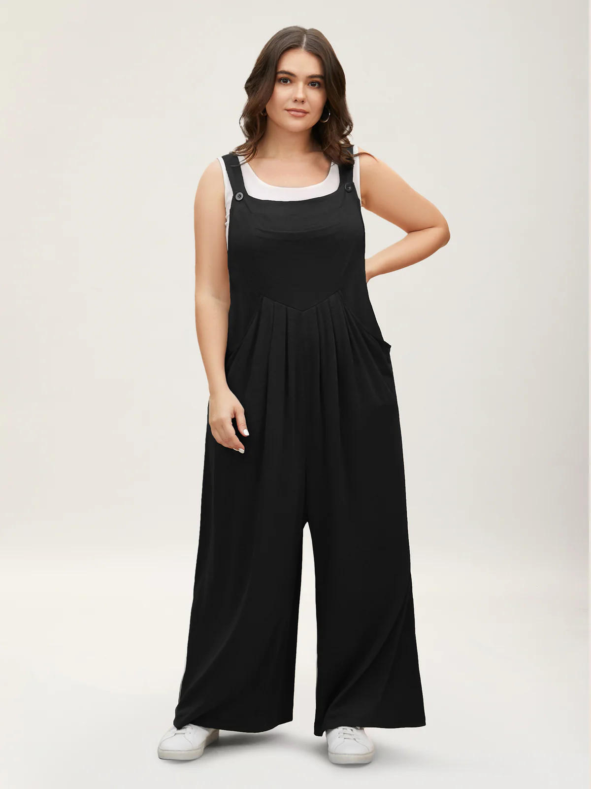 Supersoft Essentials Solid Pleated Pocket Jumpsuit | Bloomchic