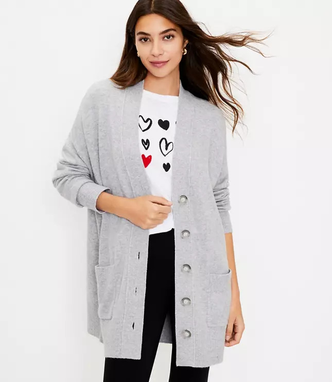 Relaxed V-Neck Pocket Cardigan | LOFT