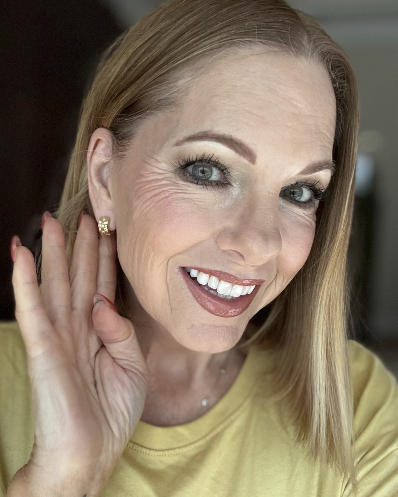 Proud to partner with Ana Luisa! I found my new daily obsession: the gold checkered Eden Huggie Hoop Earrings! Because who knew wearing hoops could make you feel like royalty while you sip your morning coffee?! 👑✨

* 14K Gold Plated 
* Silver Rhodium Plated
* Cubic Zirconia 
* Hypoallergenic 
* Water-Resistant
* Tarnish-Free 
* Dainty 
* Also comes in silver 

They remind me that beauty is in everyday moments. Wear what inspires you and shine on! 🫶🏼

@analuisany @stackinfluence #analuisany #analuisapartner #JewelryGoals #jewelry

#LTKStyleTip #LTKOver40 #LTKSeasonal