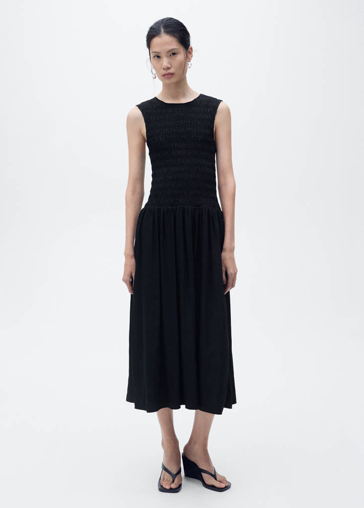 Flared dress with gathered body black - Women - 10 - MANGO | Mango (US/MX/AU)