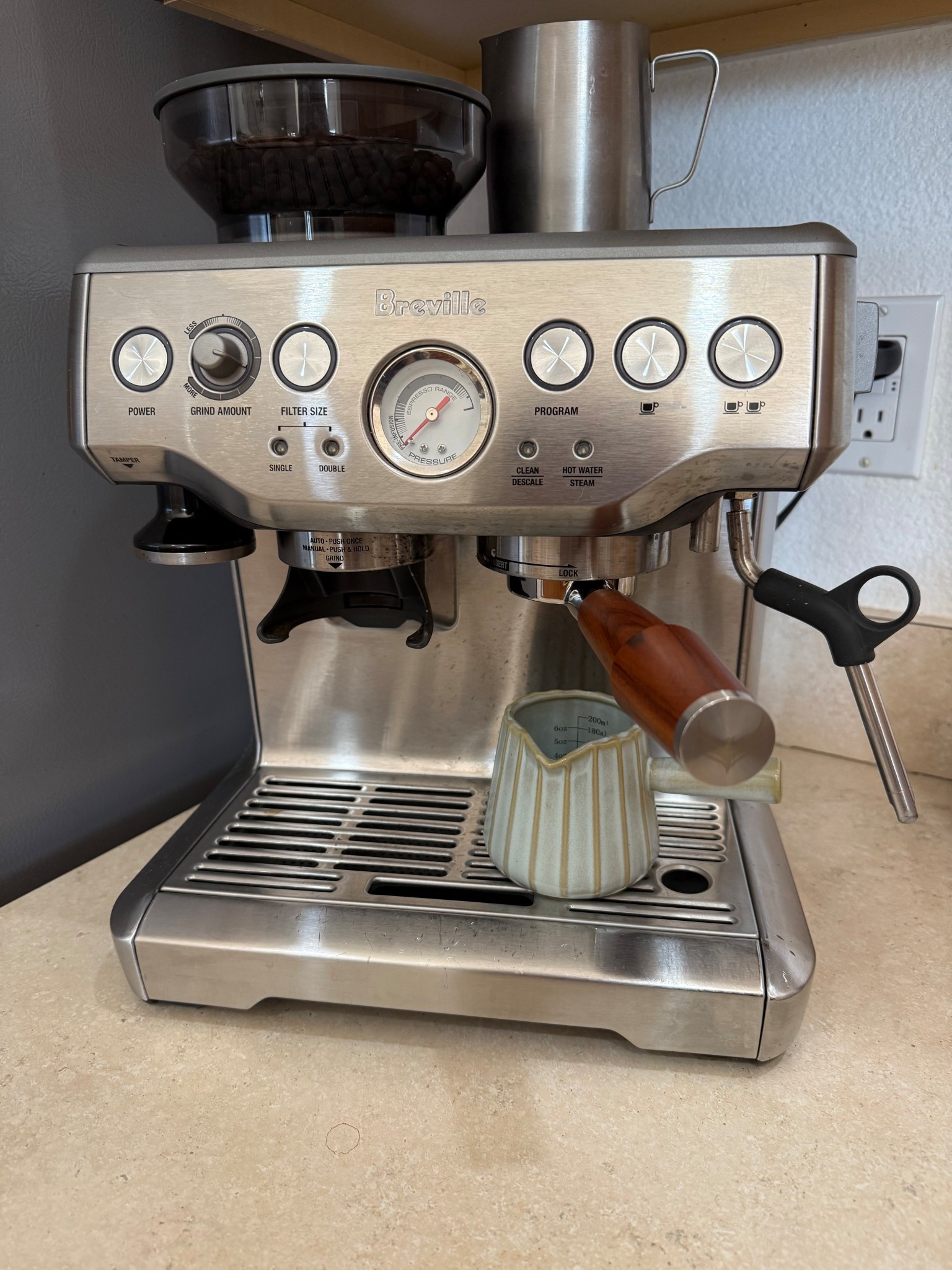 Breville Espresso Machine and our new espresso cup 😍

#LTKHome #LTKmorningroutine