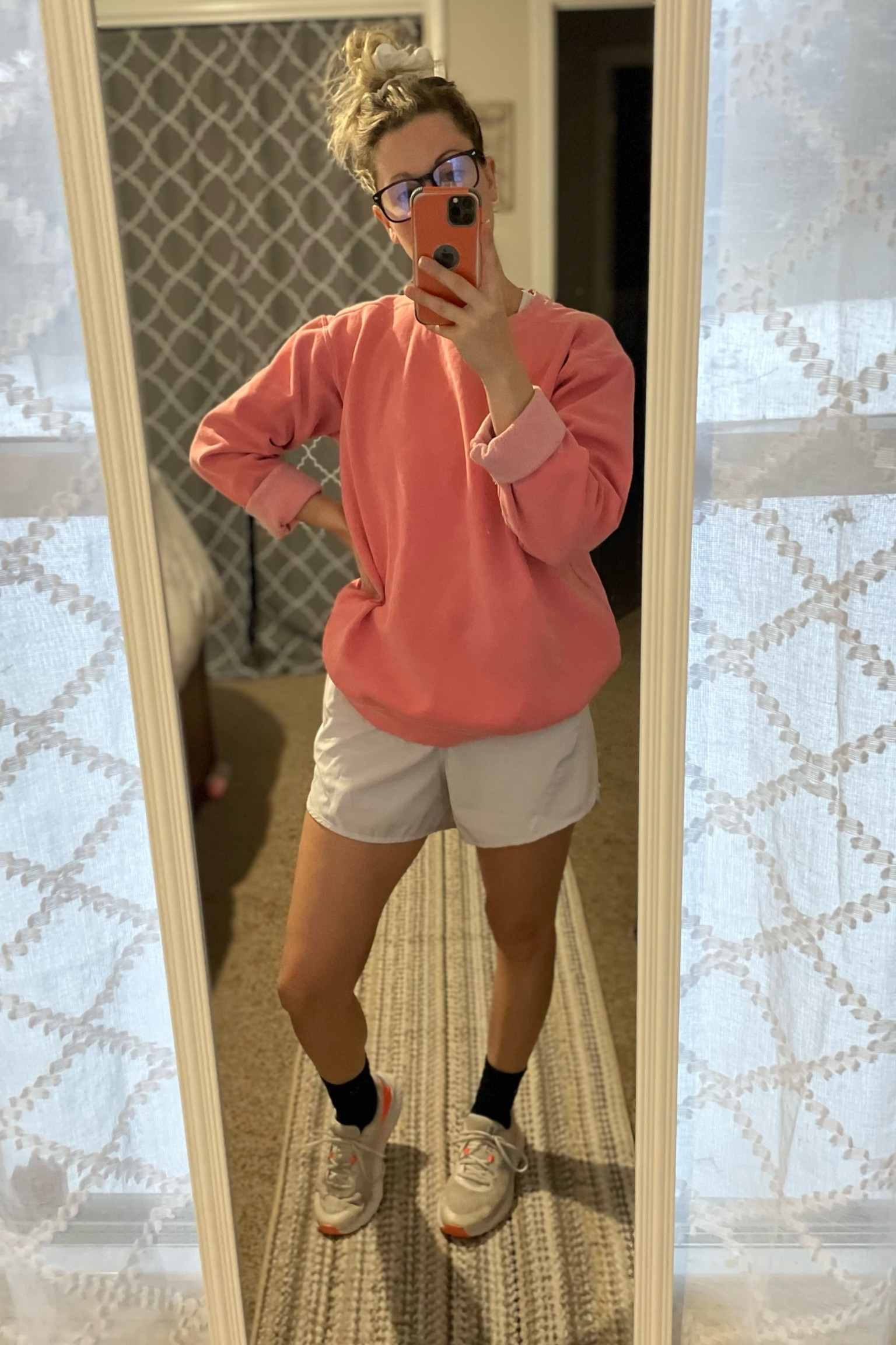 Workout fit 
(Sweatshirt is similar 🫶🏼) 