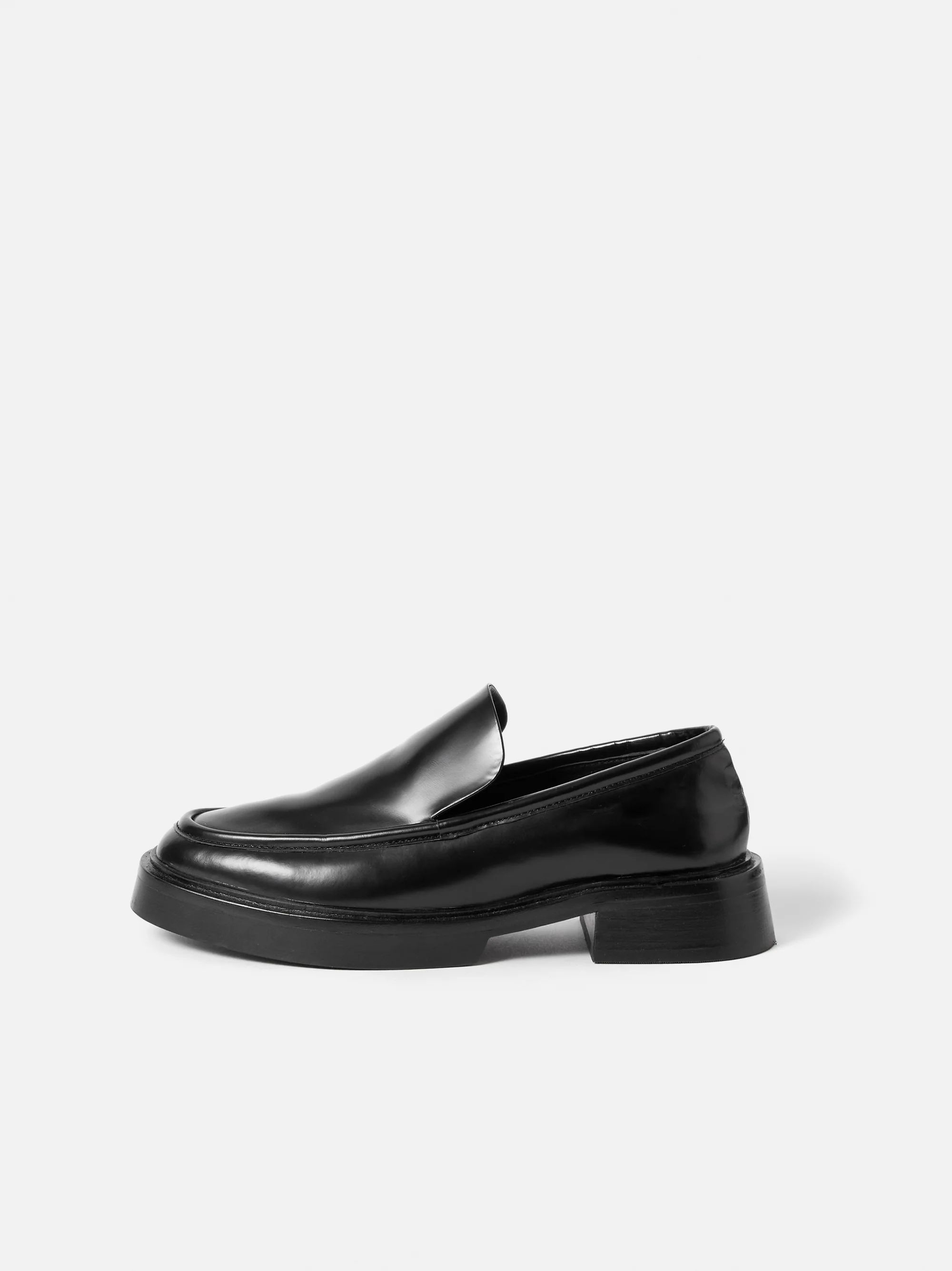 Wickham Loafer | Black | Jigsaw (UK)