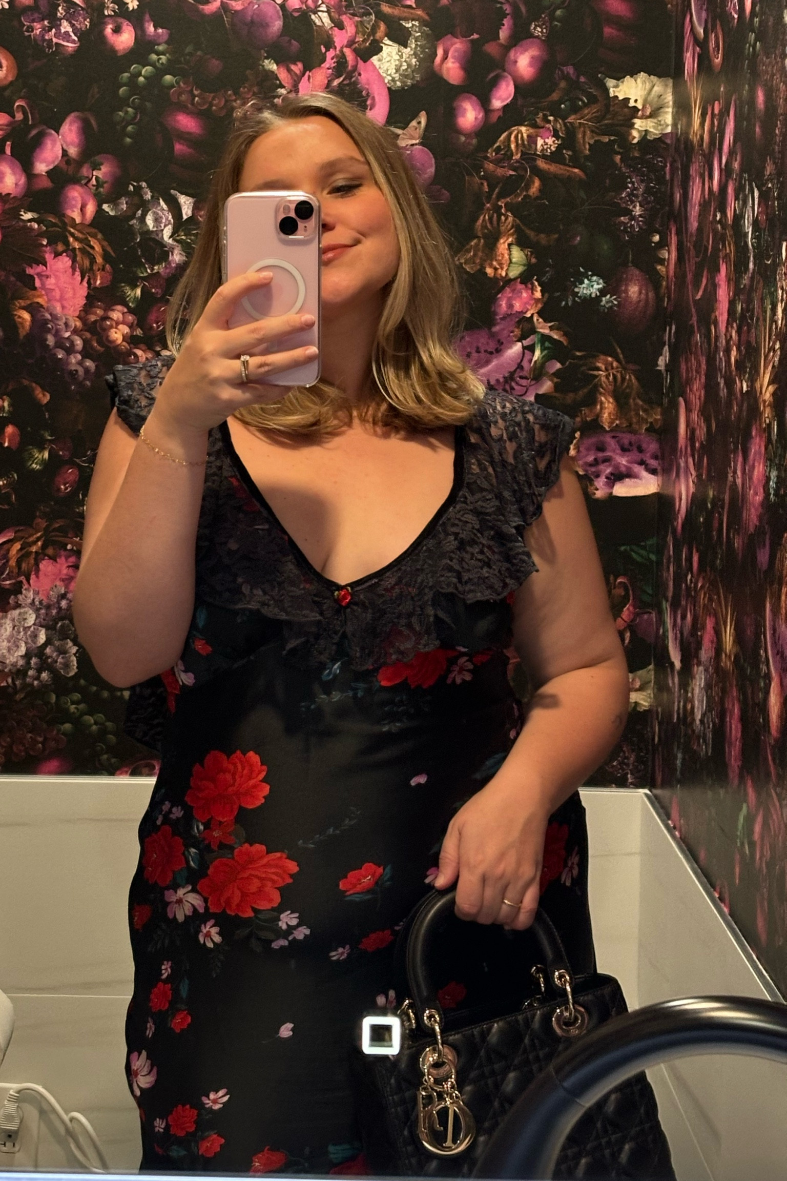 30th birthday dinner 🤎🌹this festive dress has me in a chokehold!!! 

#LTKSeasonal #LTKPlusSize #LTKHoliday