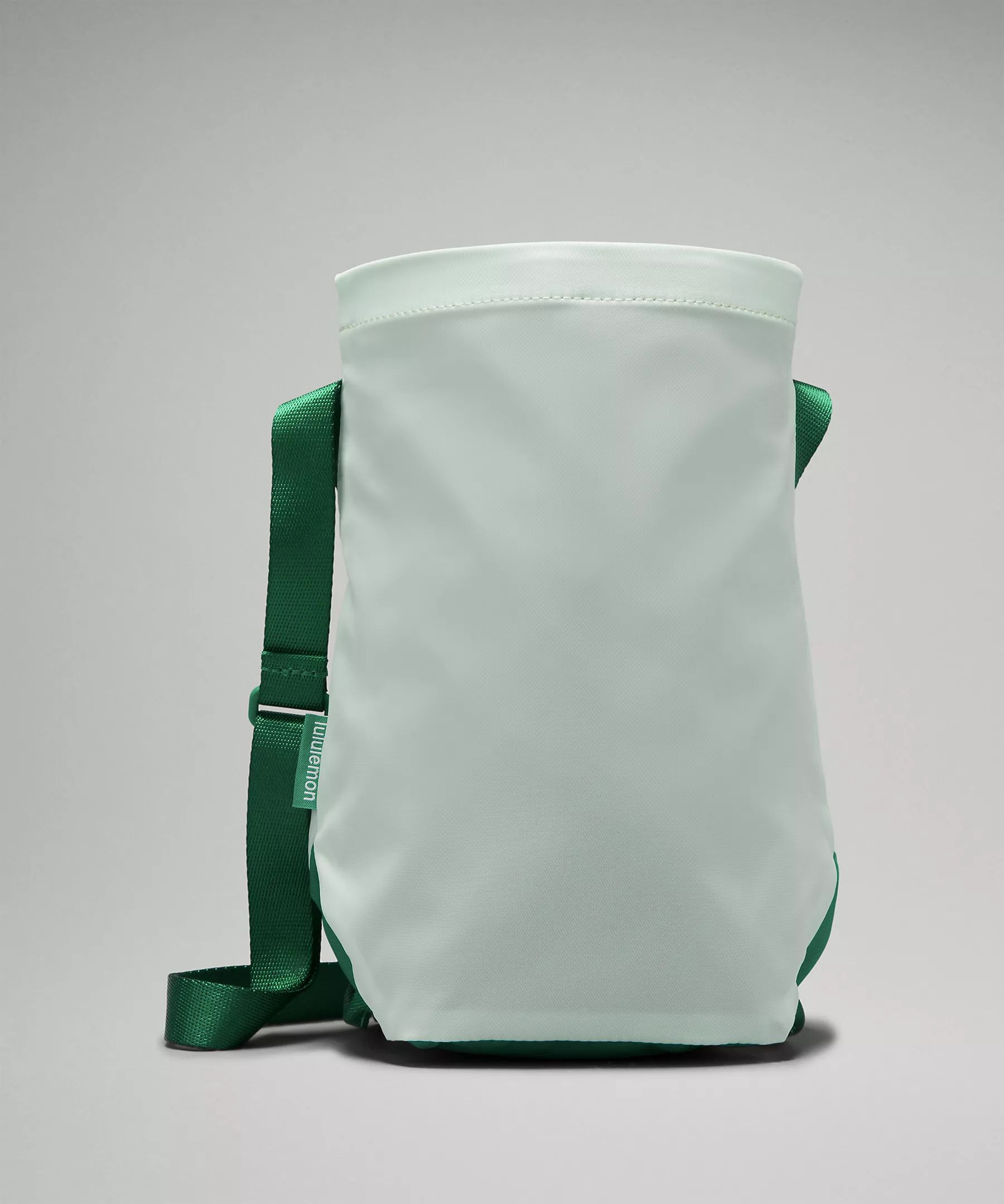 Water Bottle Crossbody Bag 2.5L | Lululemon (US)