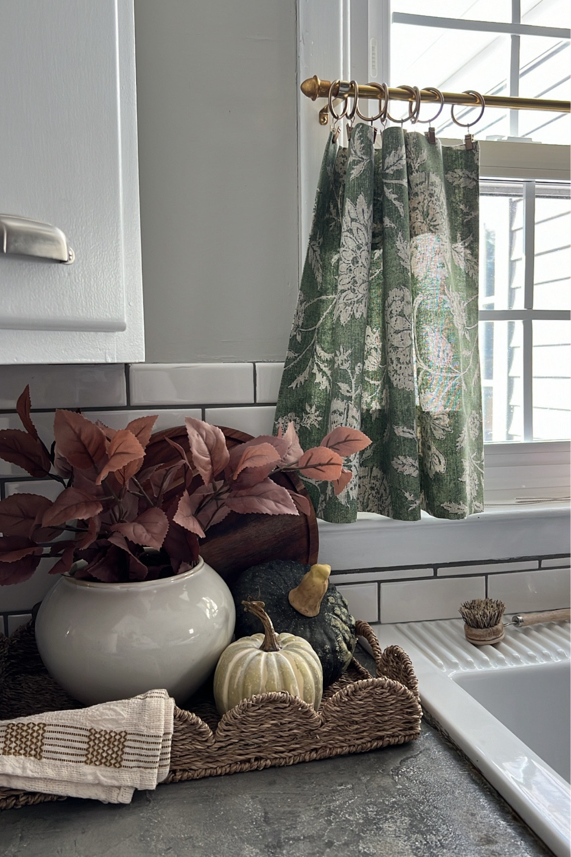 Kitchen fall view 

#LTKHome #LTKFallSale #LTKSeasonal